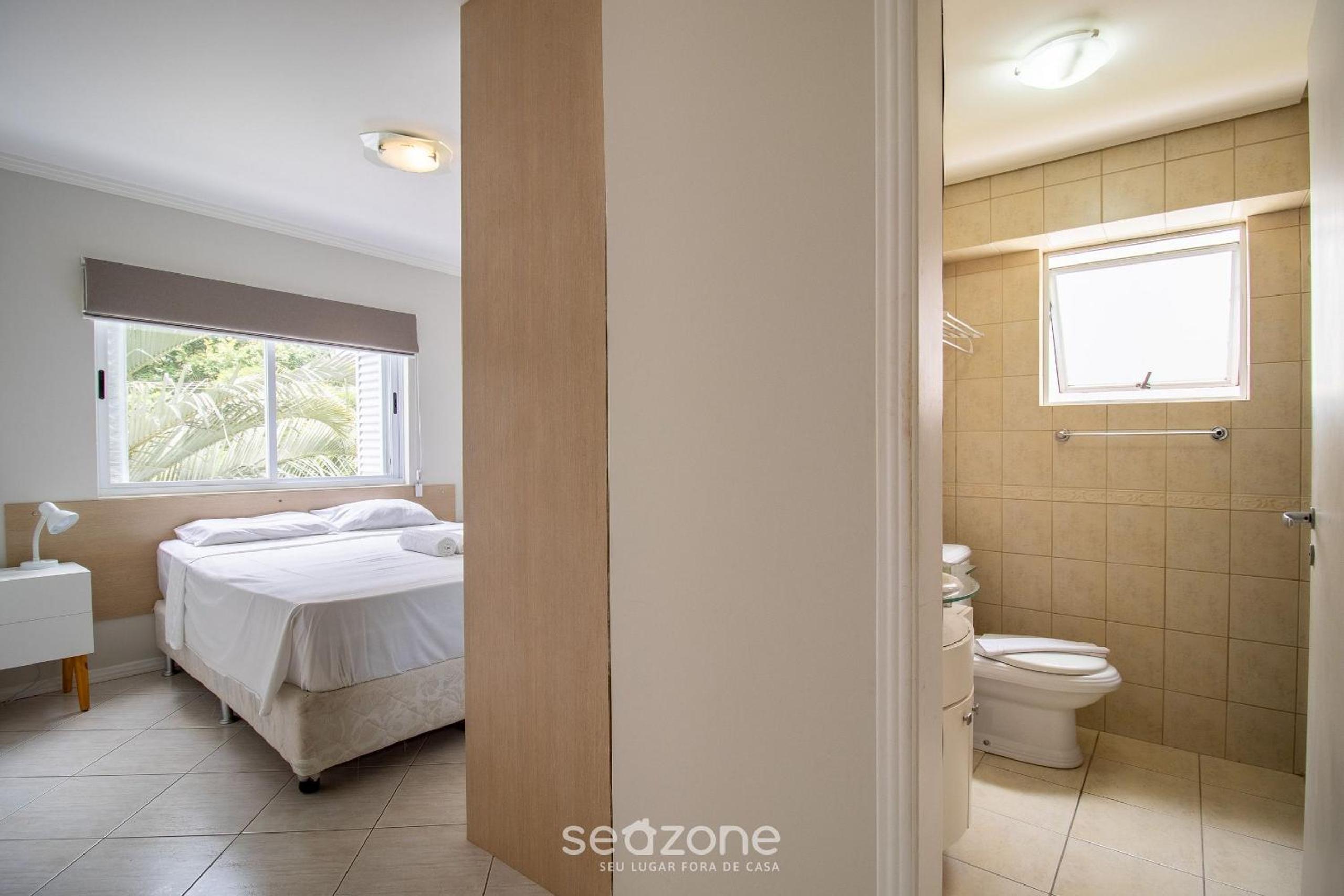 Apt with balcony, few minutes from the sea CCB103