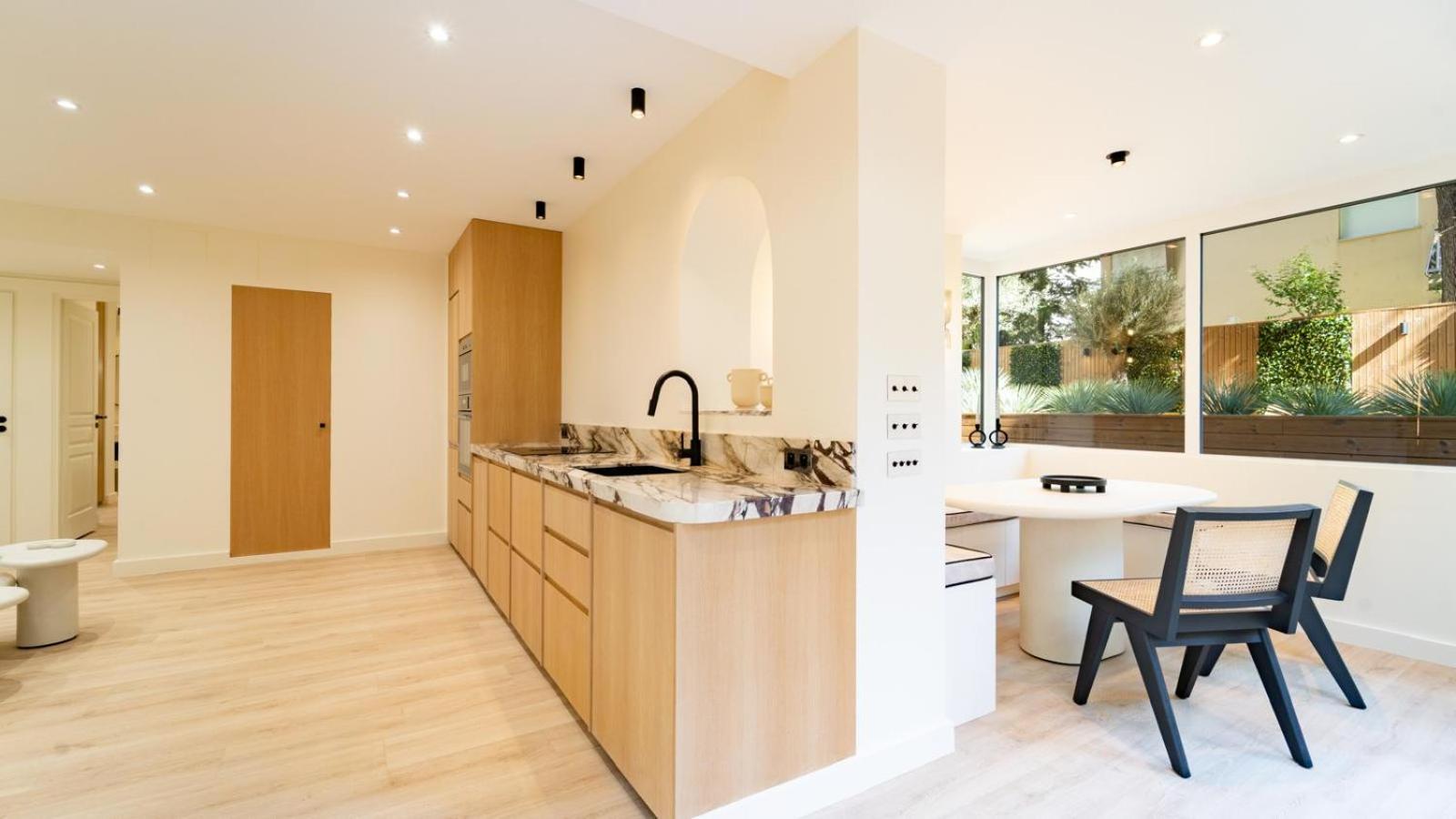 3BDR Cocoon in Cannes Martinez avec Jardin Privé & Design Contemporain à 3 min de la Croisette