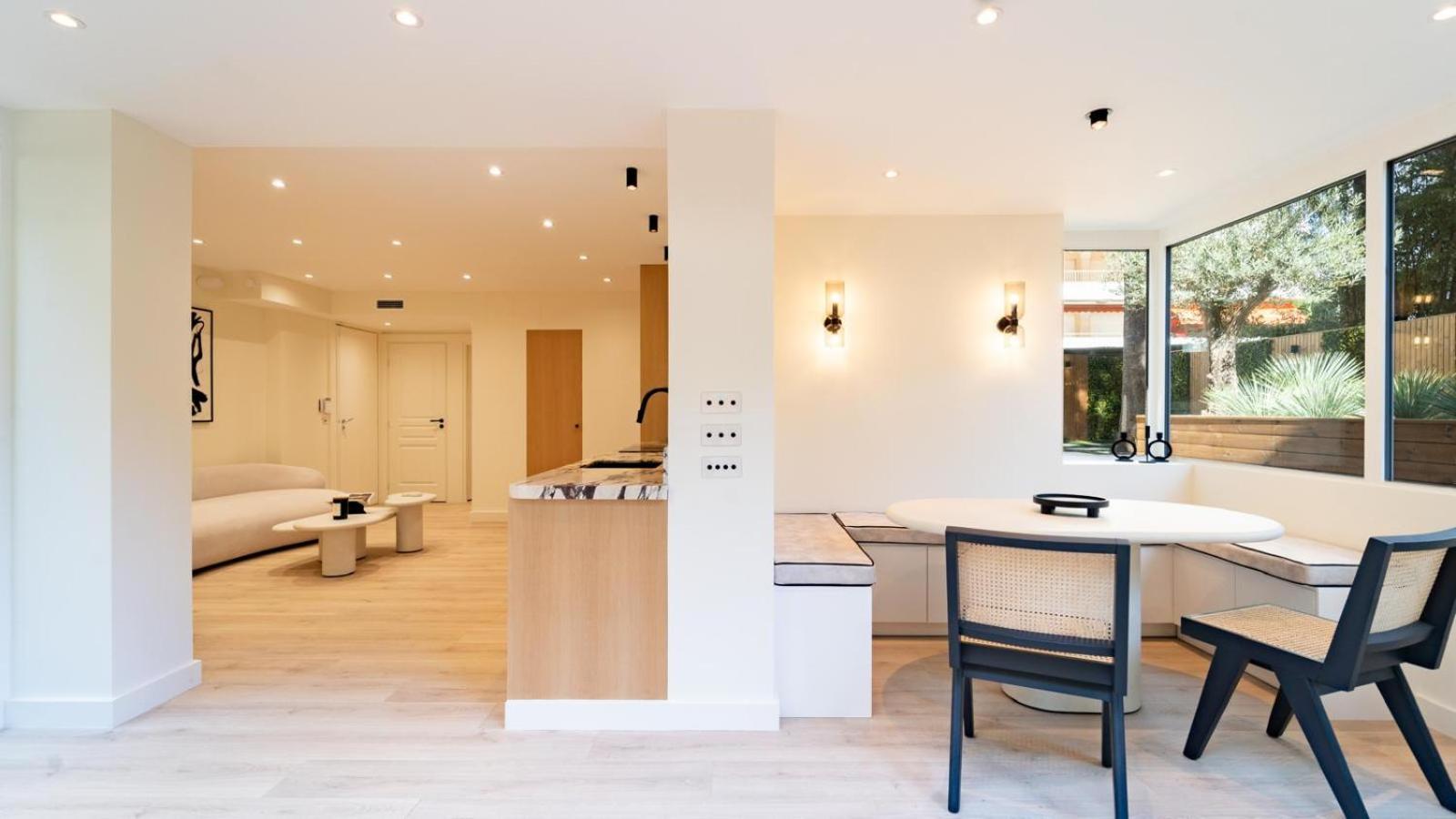 3BDR Cocoon in Cannes Martinez avec Jardin Privé & Design Contemporain à 3 min de la Croisette