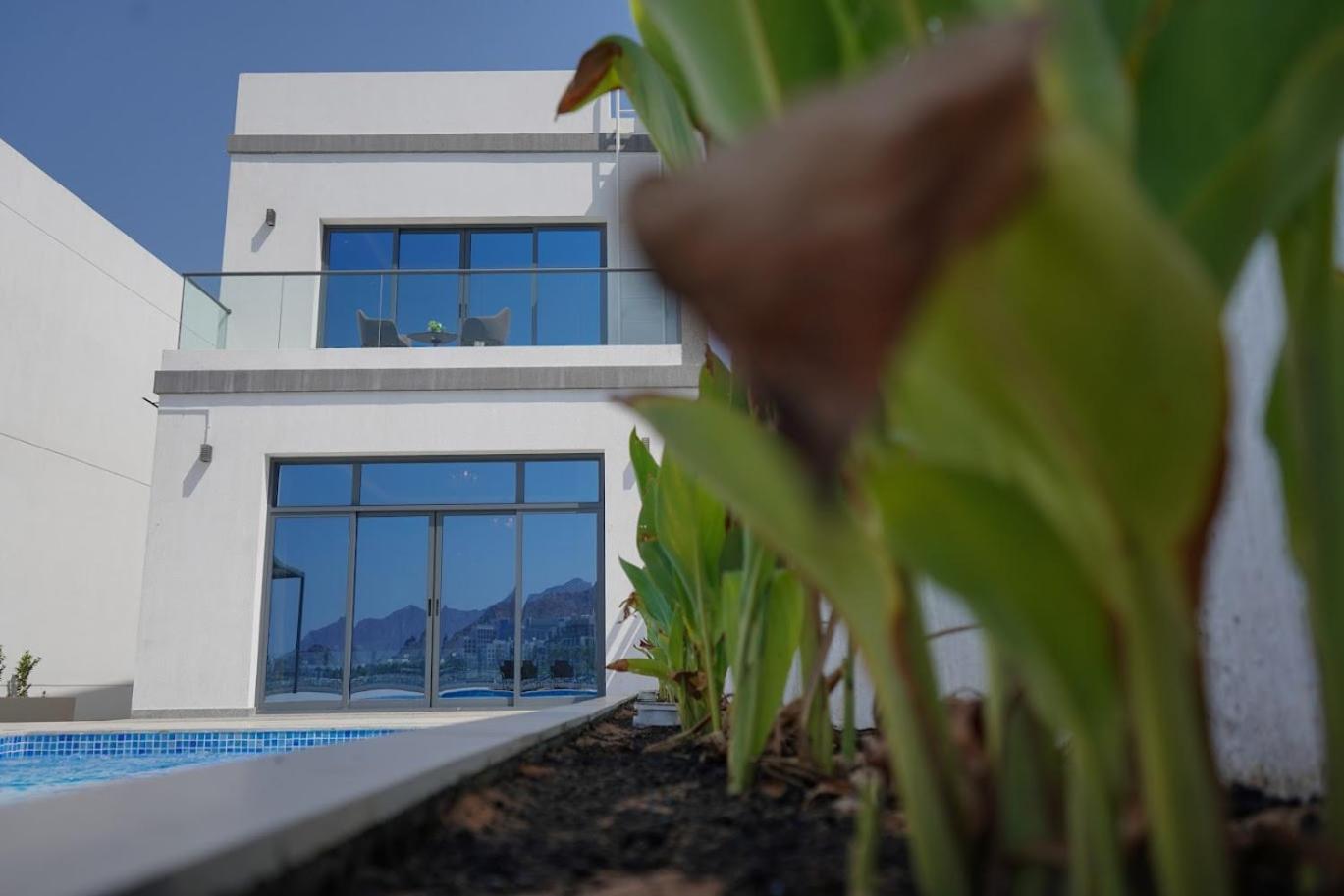 Al Dana H2O Luxury Villa