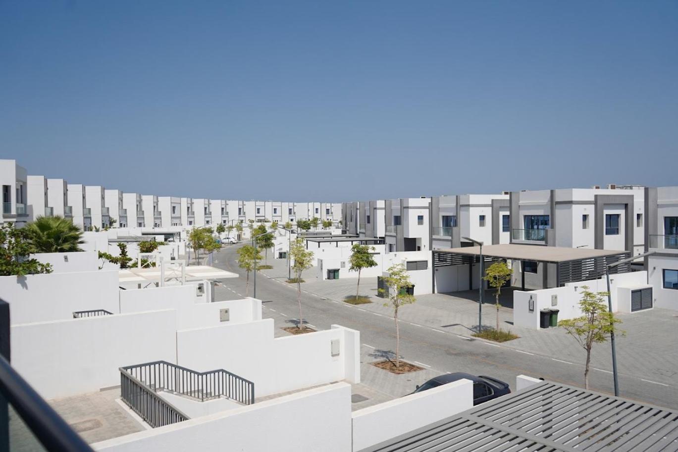 Al Dana H2O Luxury Villa