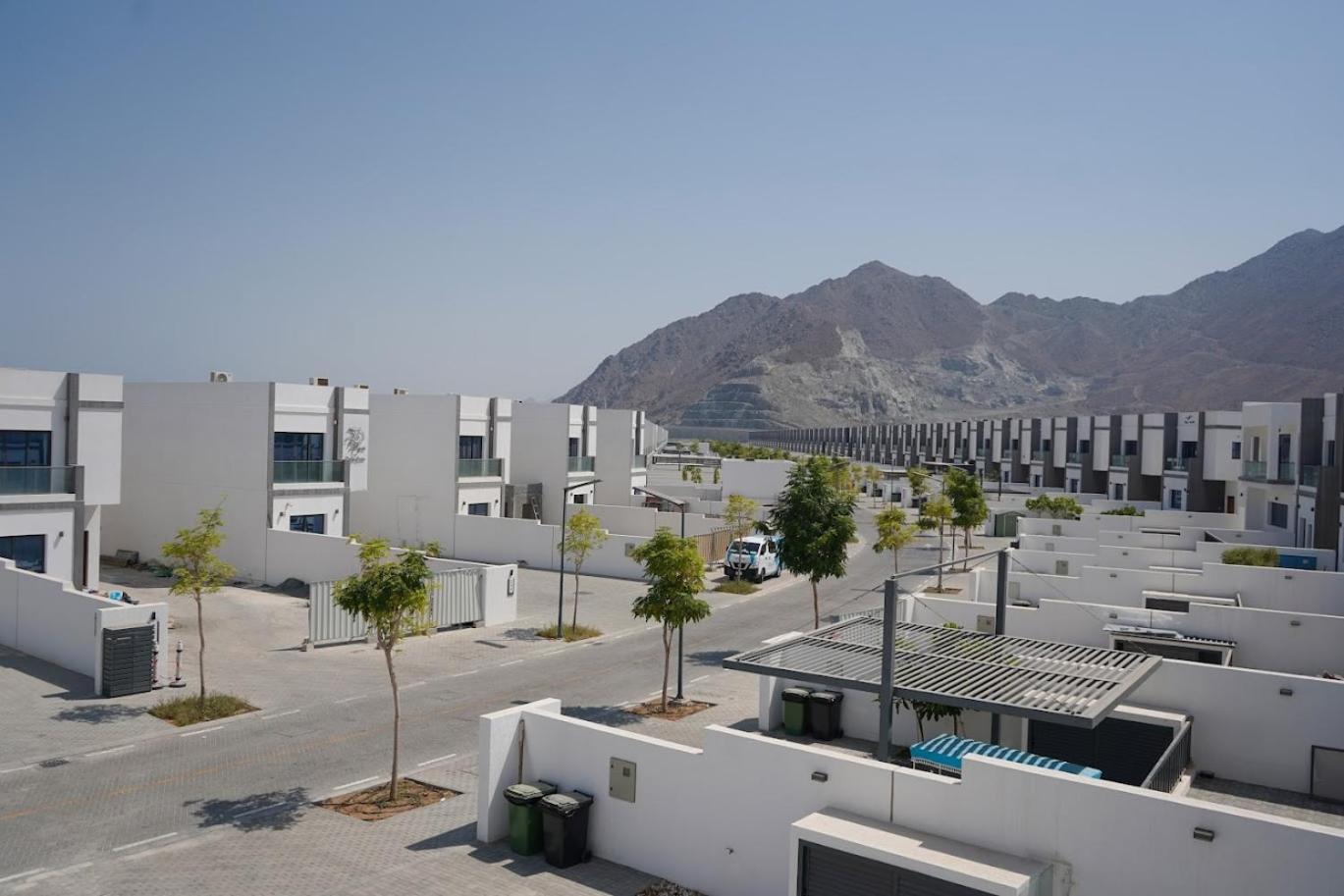 Al Dana H2O Luxury Villa