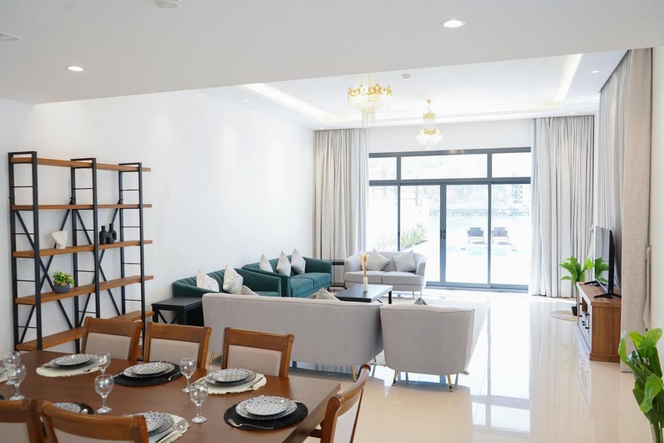Al Dana H2O Luxury Villa