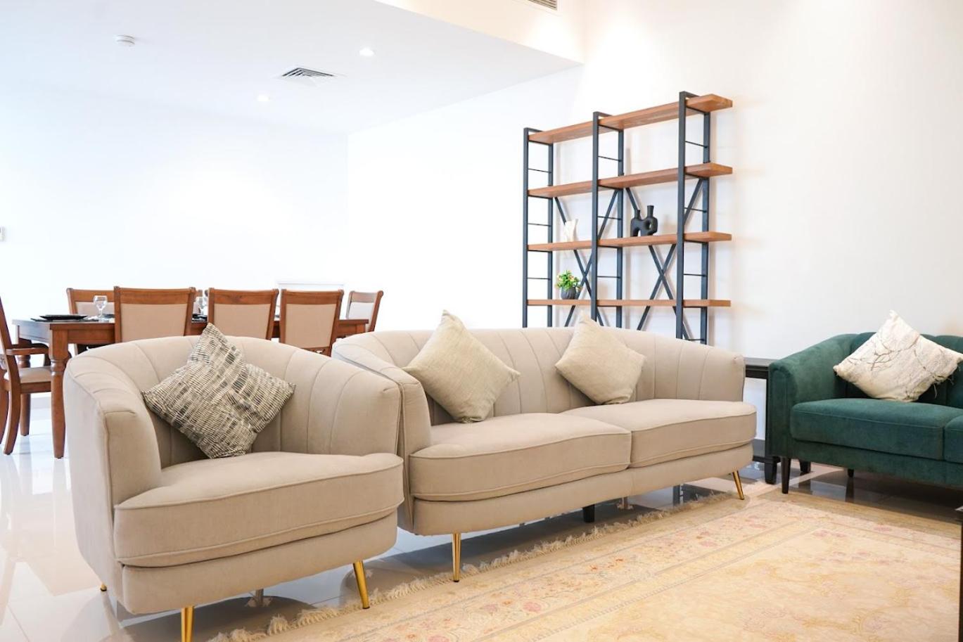 Al Dana H2O Luxury Villa