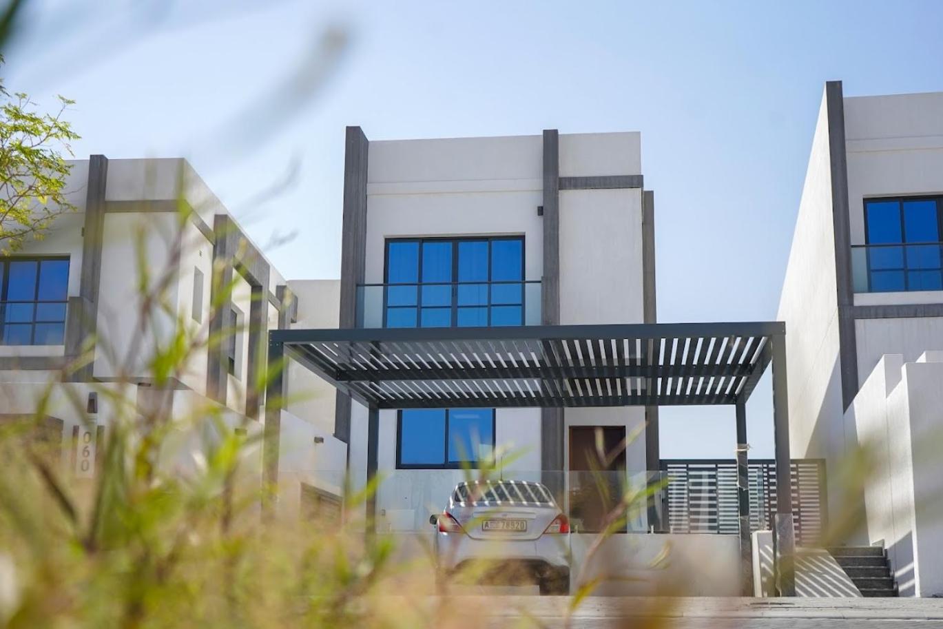 Al Dana H2O Luxury Villa
