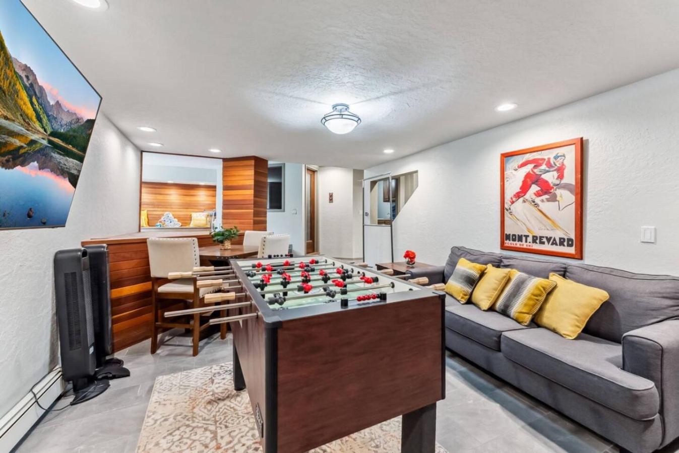 EagleVail Alpine Escape Riverside Luxe W Spa