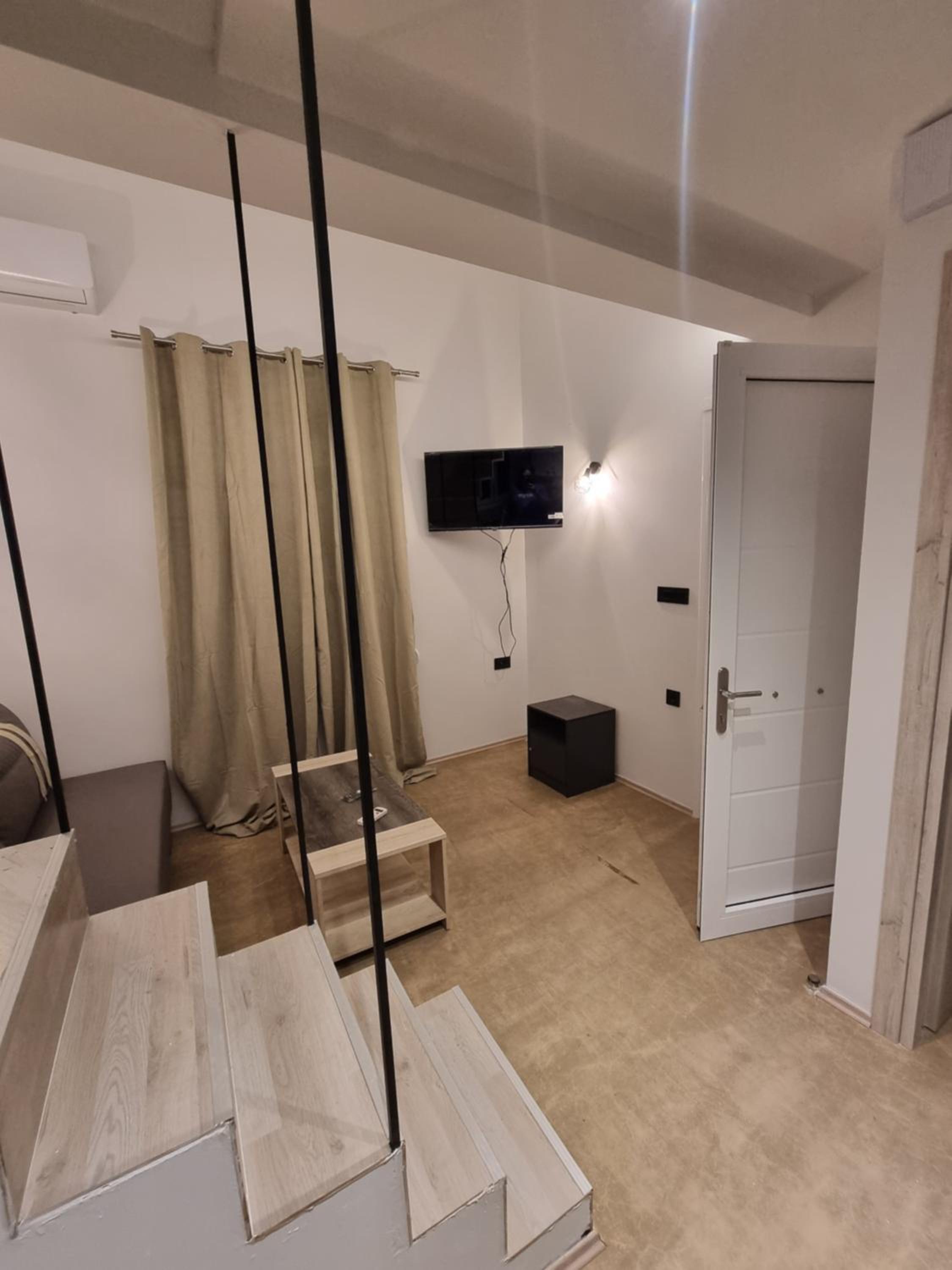 SmallHouseLefkada ΘΕΜΑ