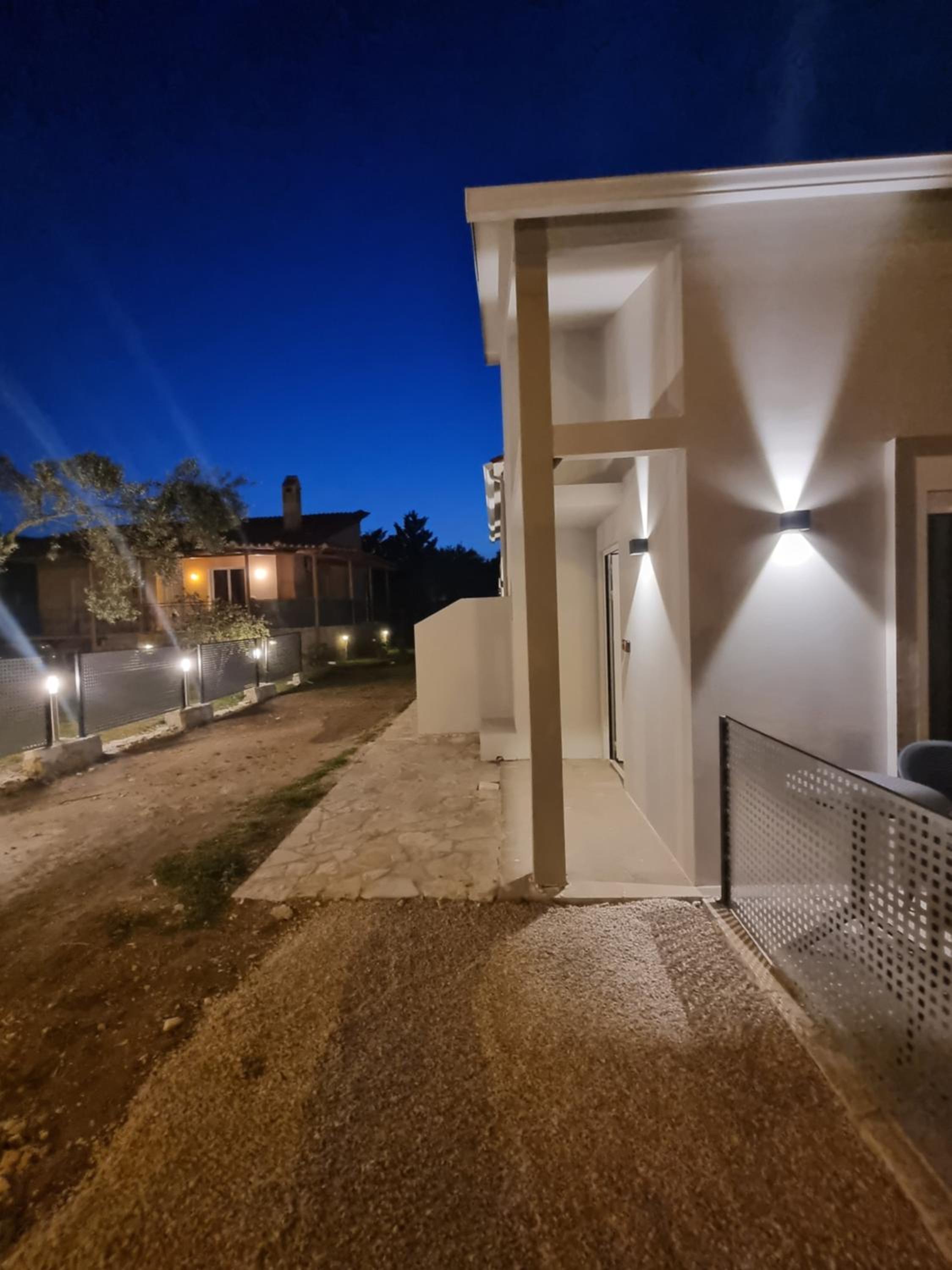 SmallHouseLefkada ΘΕΜΑ