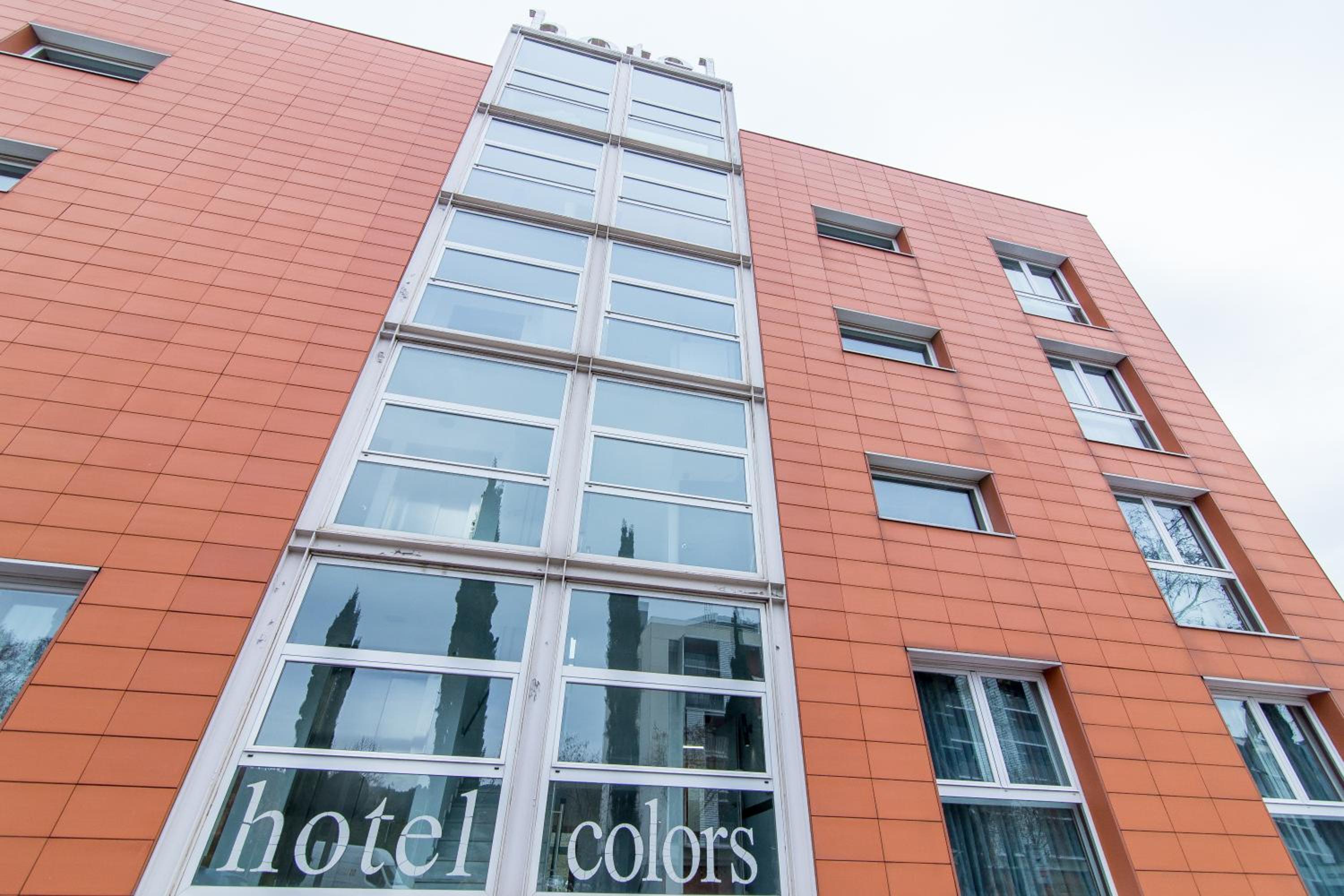 Hotel Colors - Image 1
