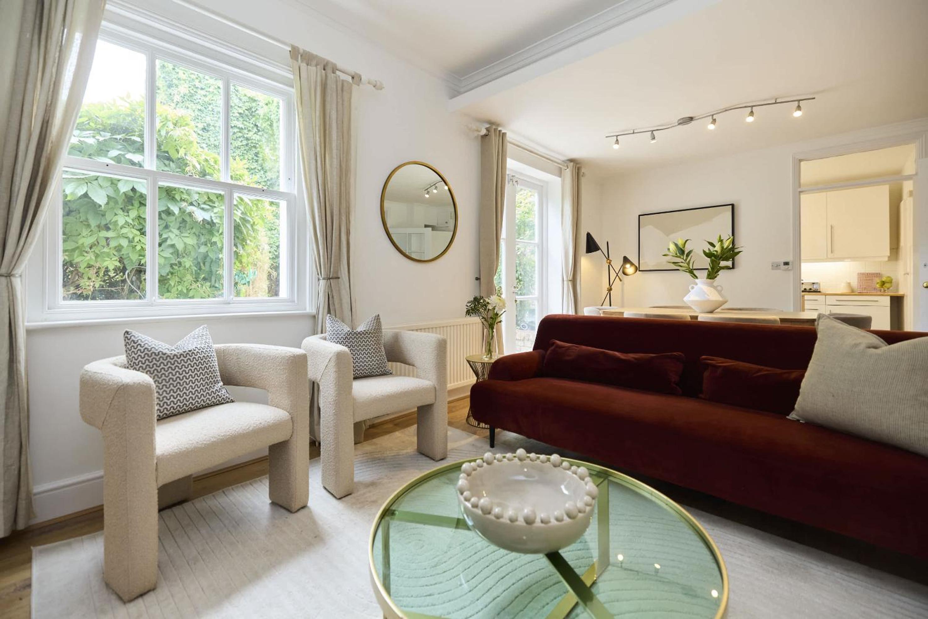 The Carlton Nook - 2BR Apartment with Patio