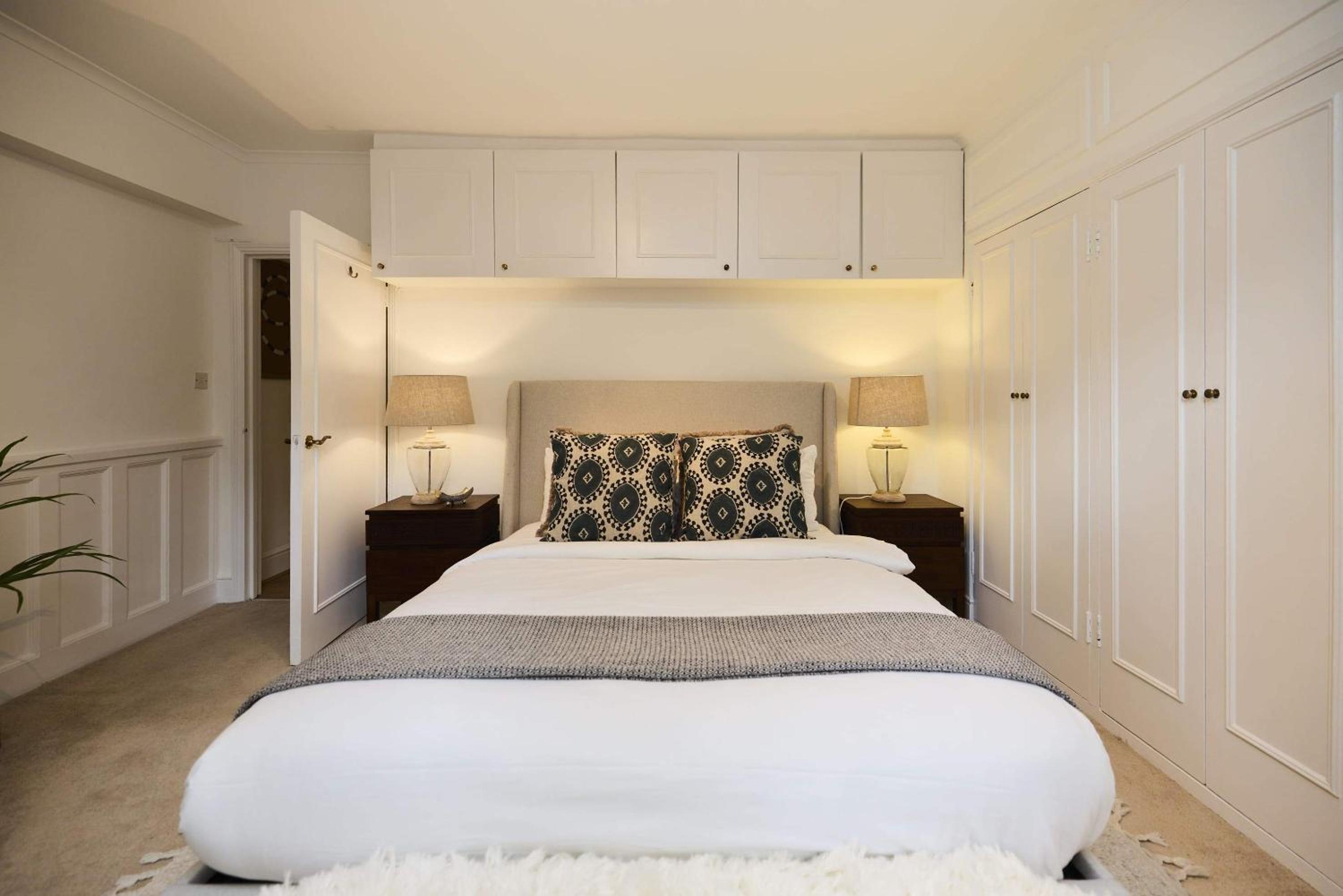 The Carlton Nook - 2BR Apartment with Patio
