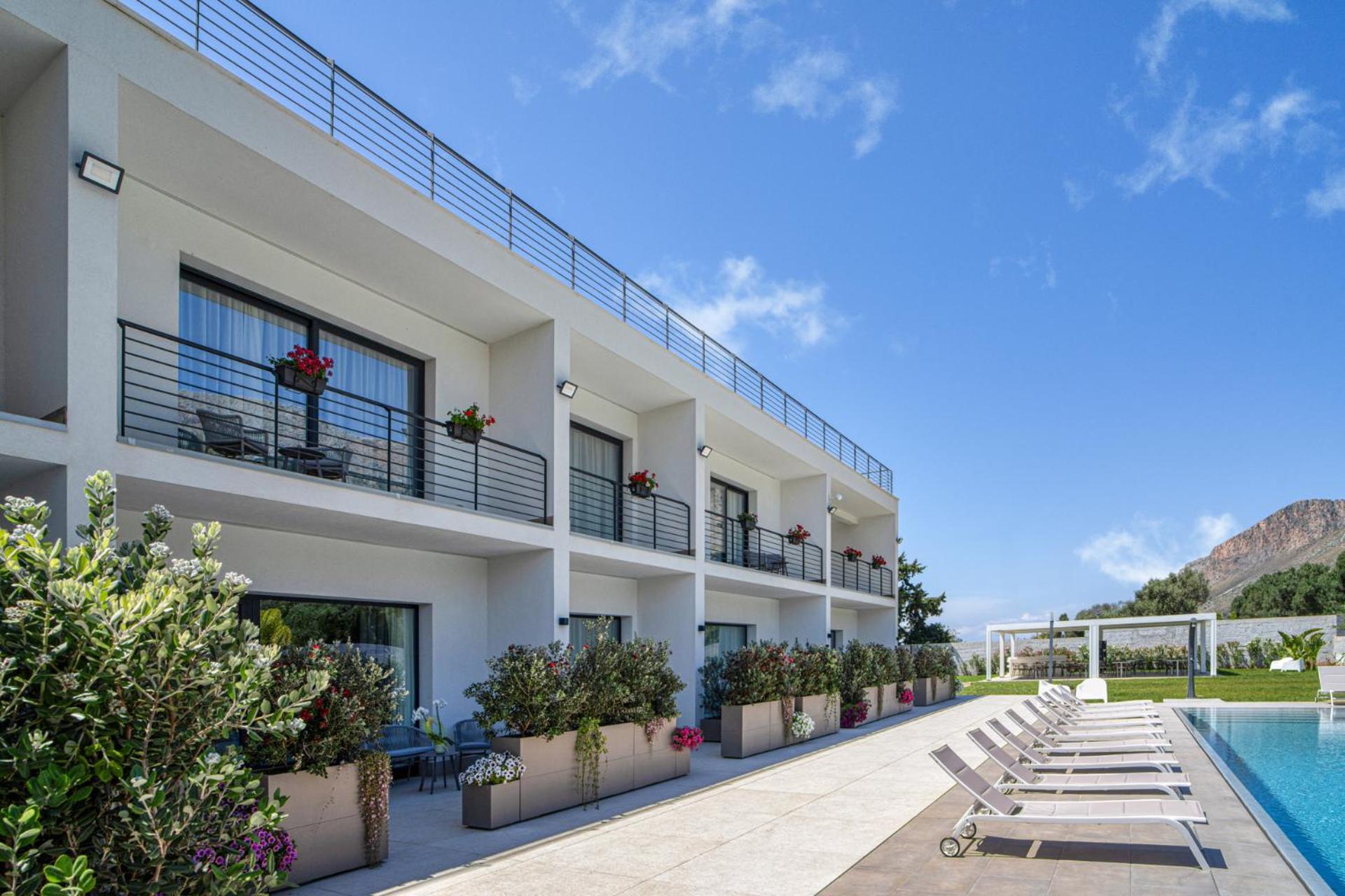 Ella Suites Apartments