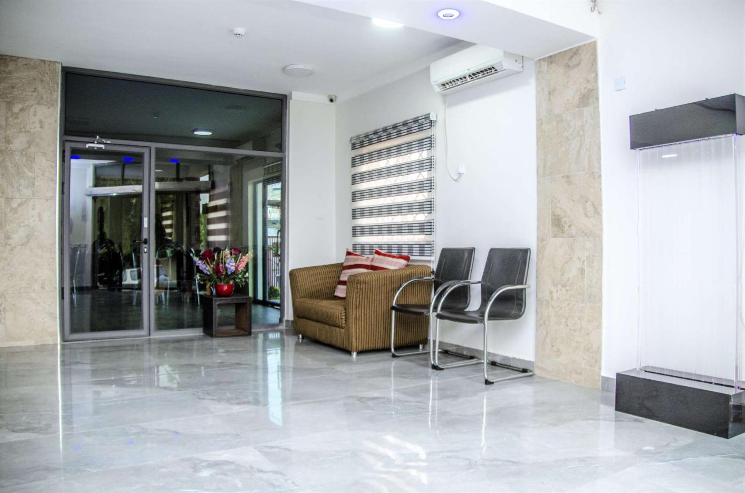 Hotel Rosebud