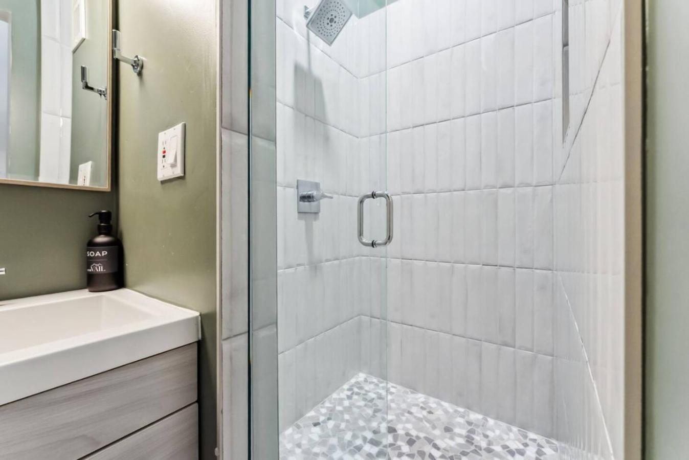 Matterhorn Haven LUXE Vail Retreat w Hot Tub
