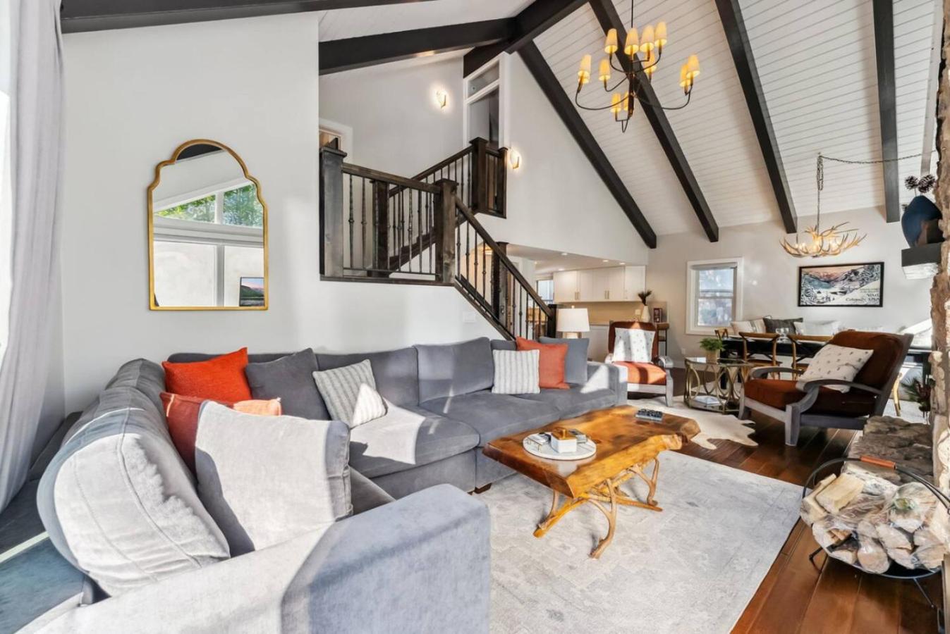 Matterhorn Haven LUXE Vail Retreat w Hot Tub