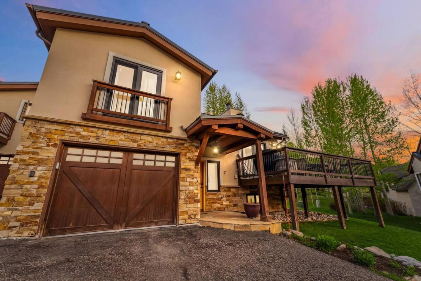 Matterhorn Haven LUXE Vail Retreat w Hot Tub