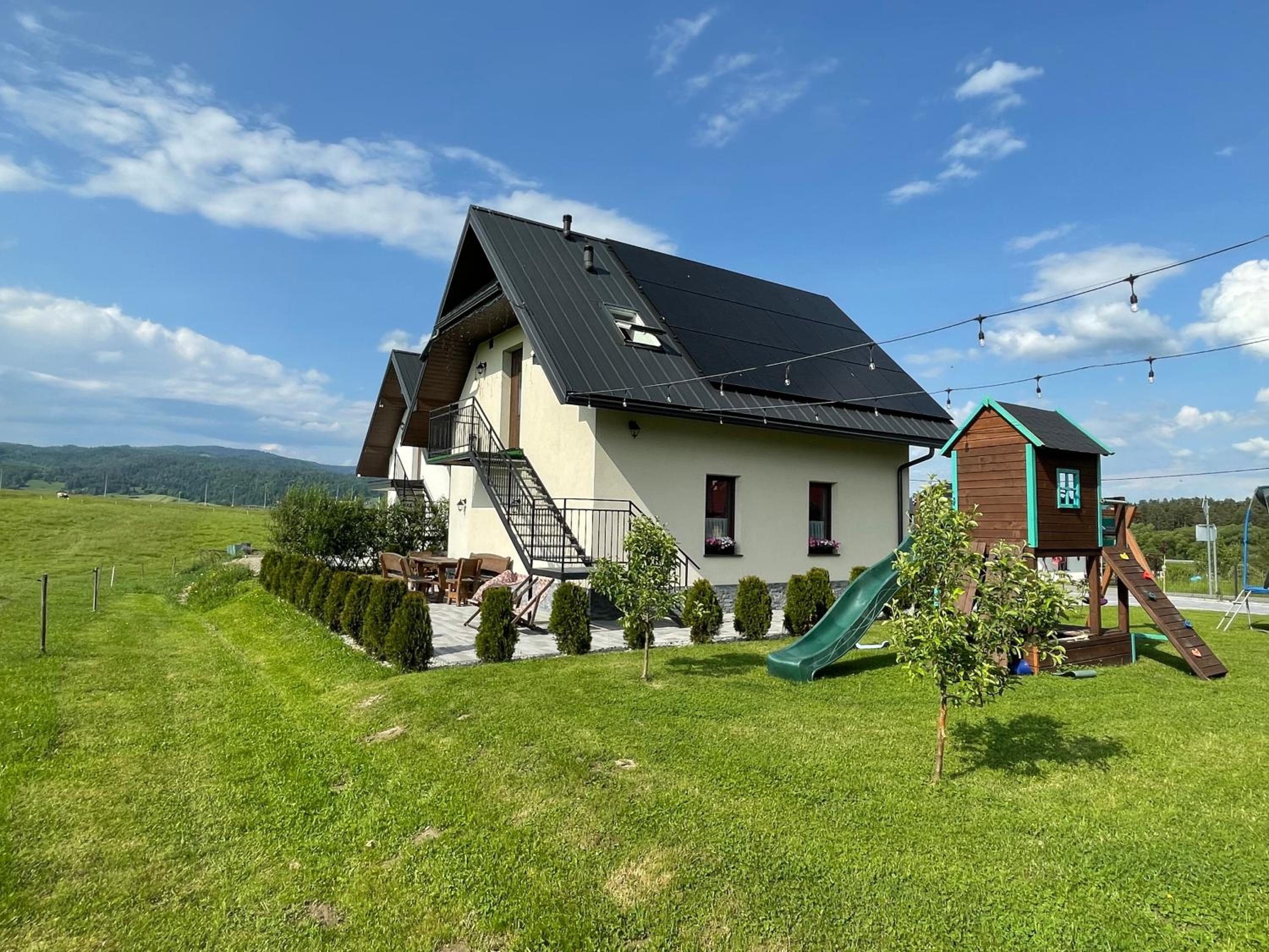 Apartament CEKO