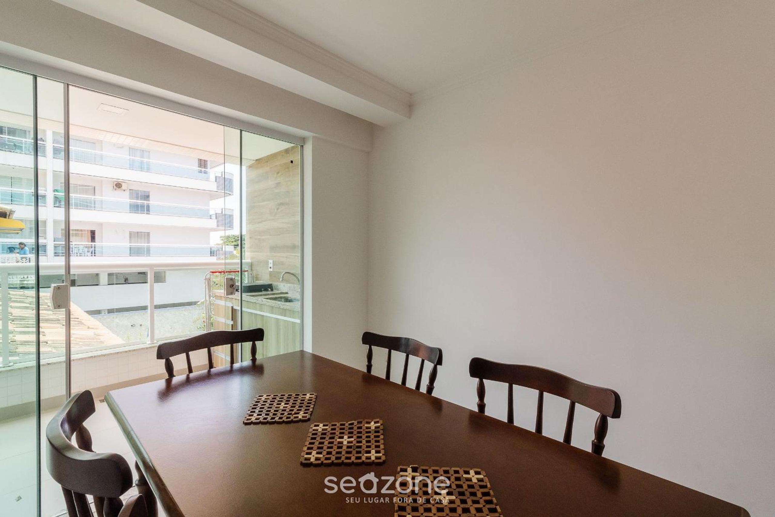 Apartment 500m from the beach Cabo Frio-RJ EFR0104
