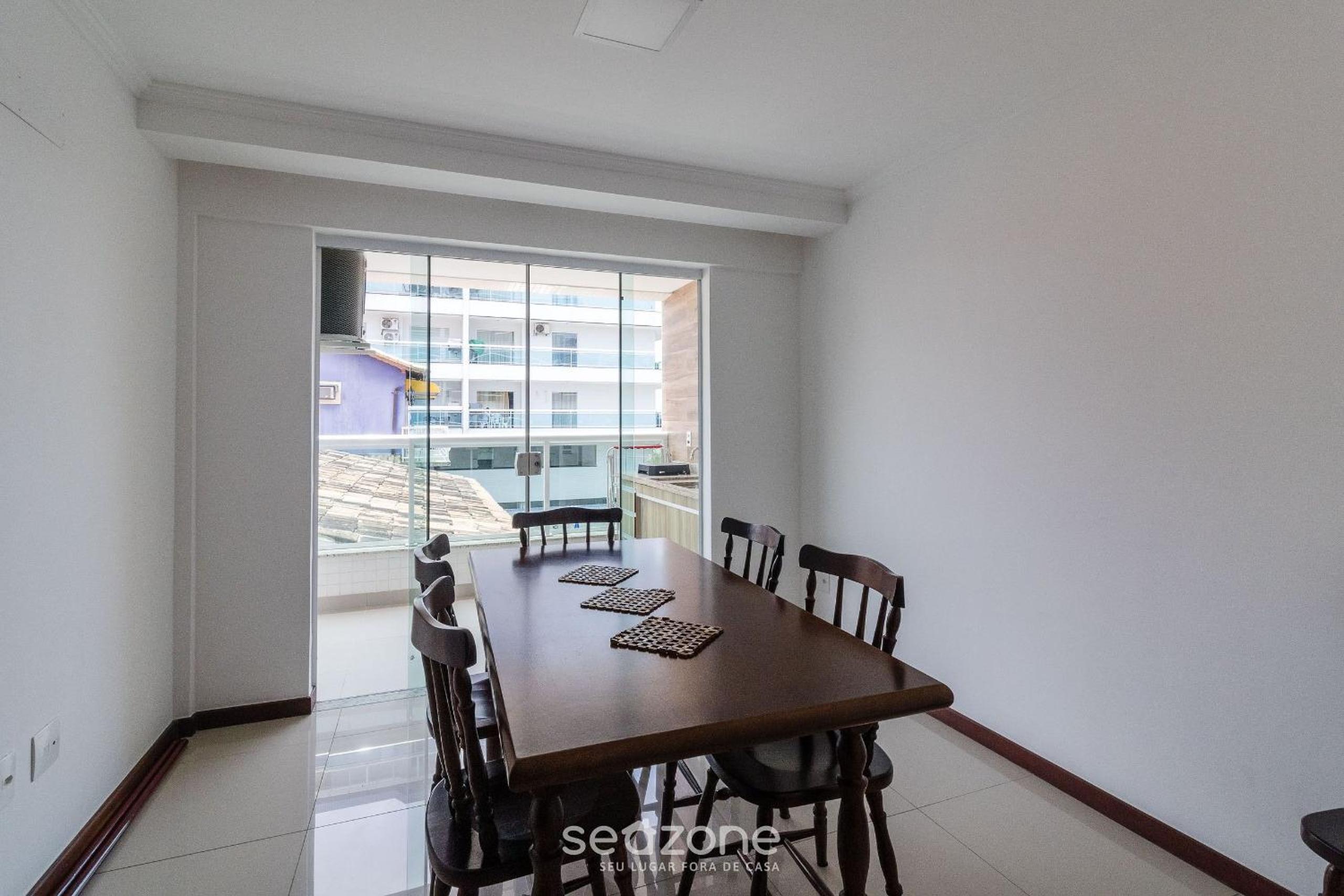 Apartment 500m from the beach Cabo Frio-RJ EFR0104