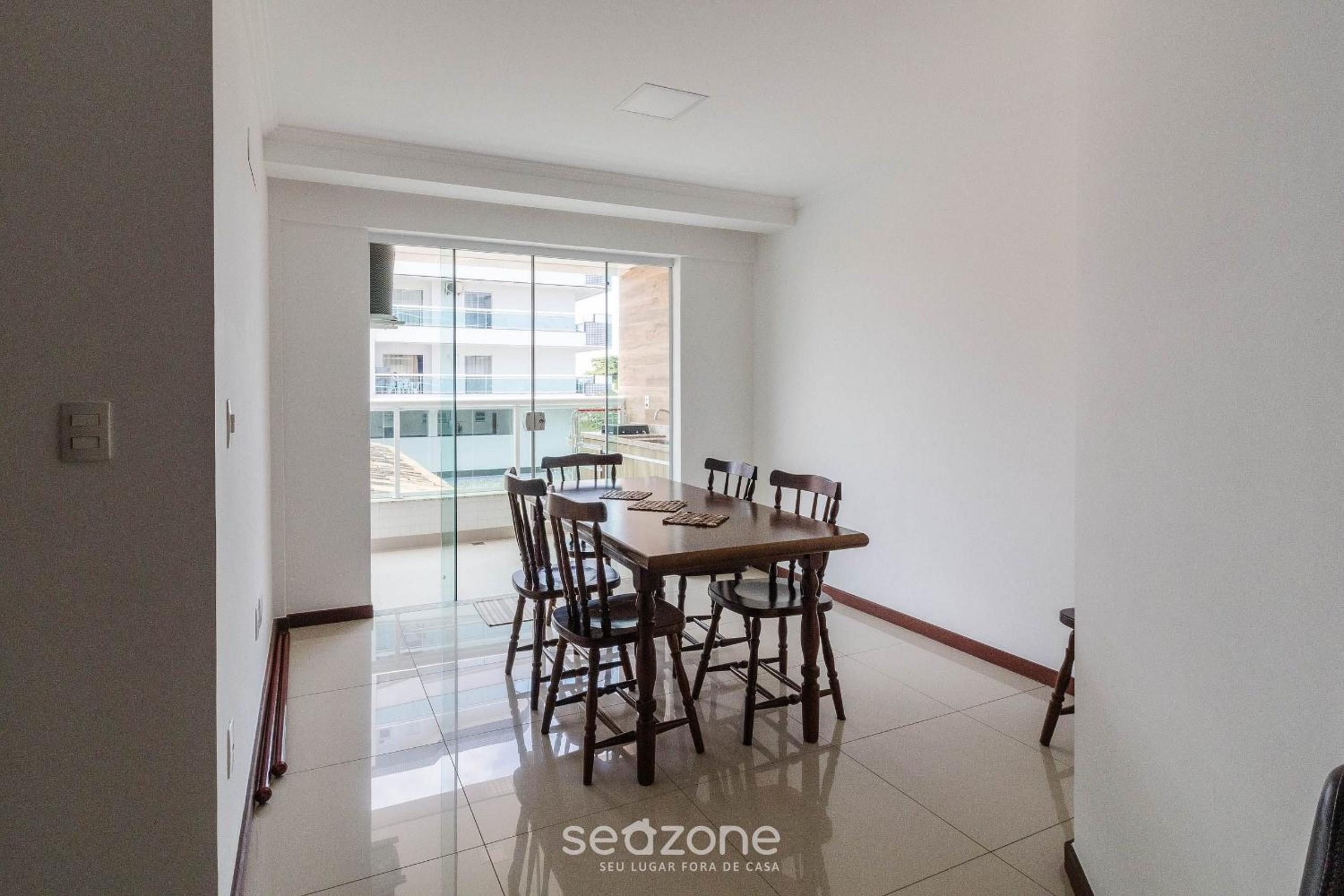 Apartment 500m from the beach Cabo Frio-RJ EFR0104