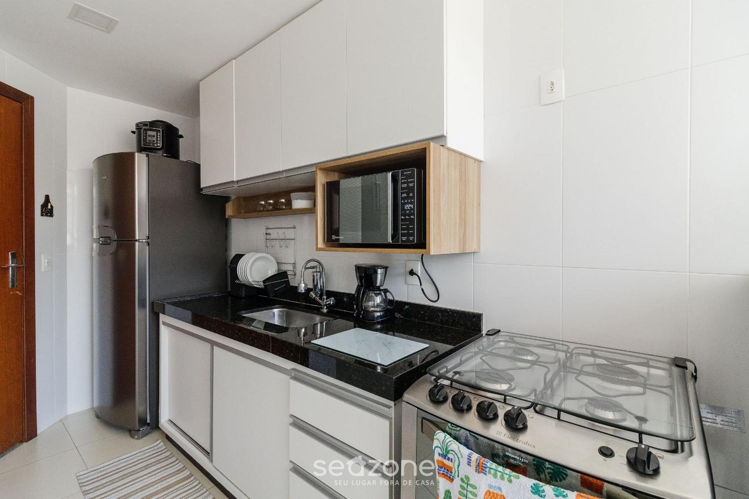 Apartment 500m from the beach Cabo Frio-RJ EFR0104