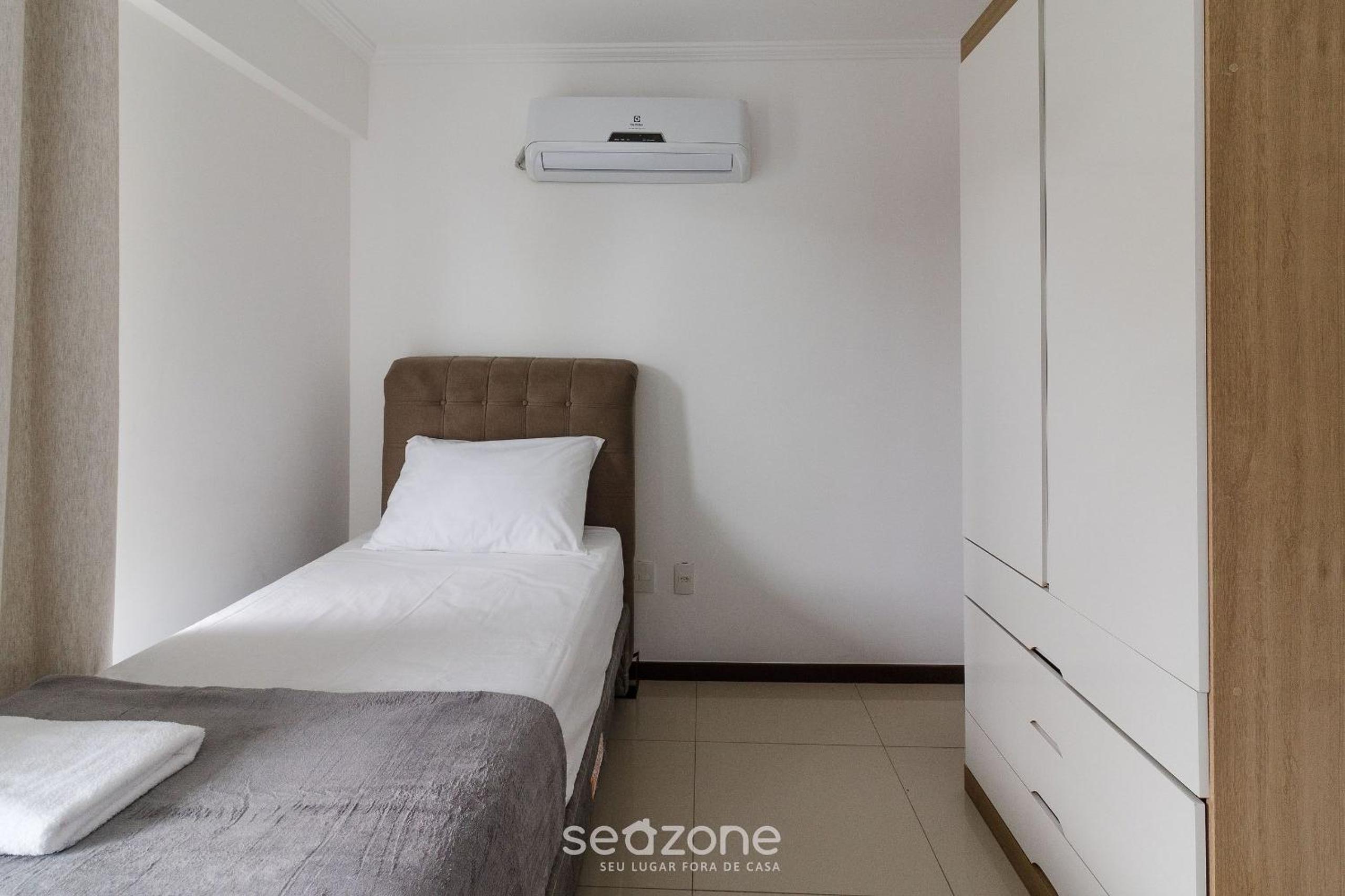 Apartment 500m from the beach Cabo Frio-RJ EFR0104