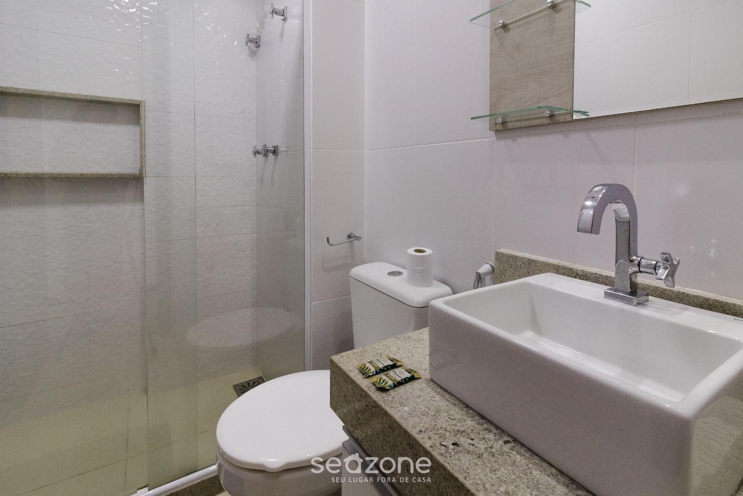 Apartment 500m from the beach Cabo Frio-RJ EFR0104