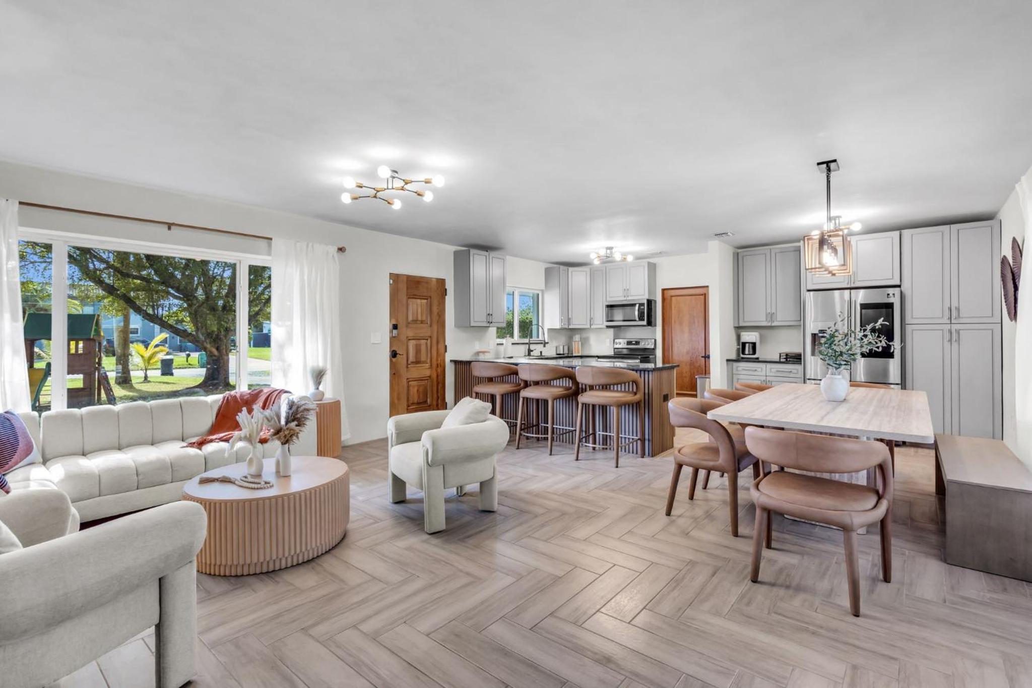 4BR Biscayne River Home with Pool & Pickleball Fun