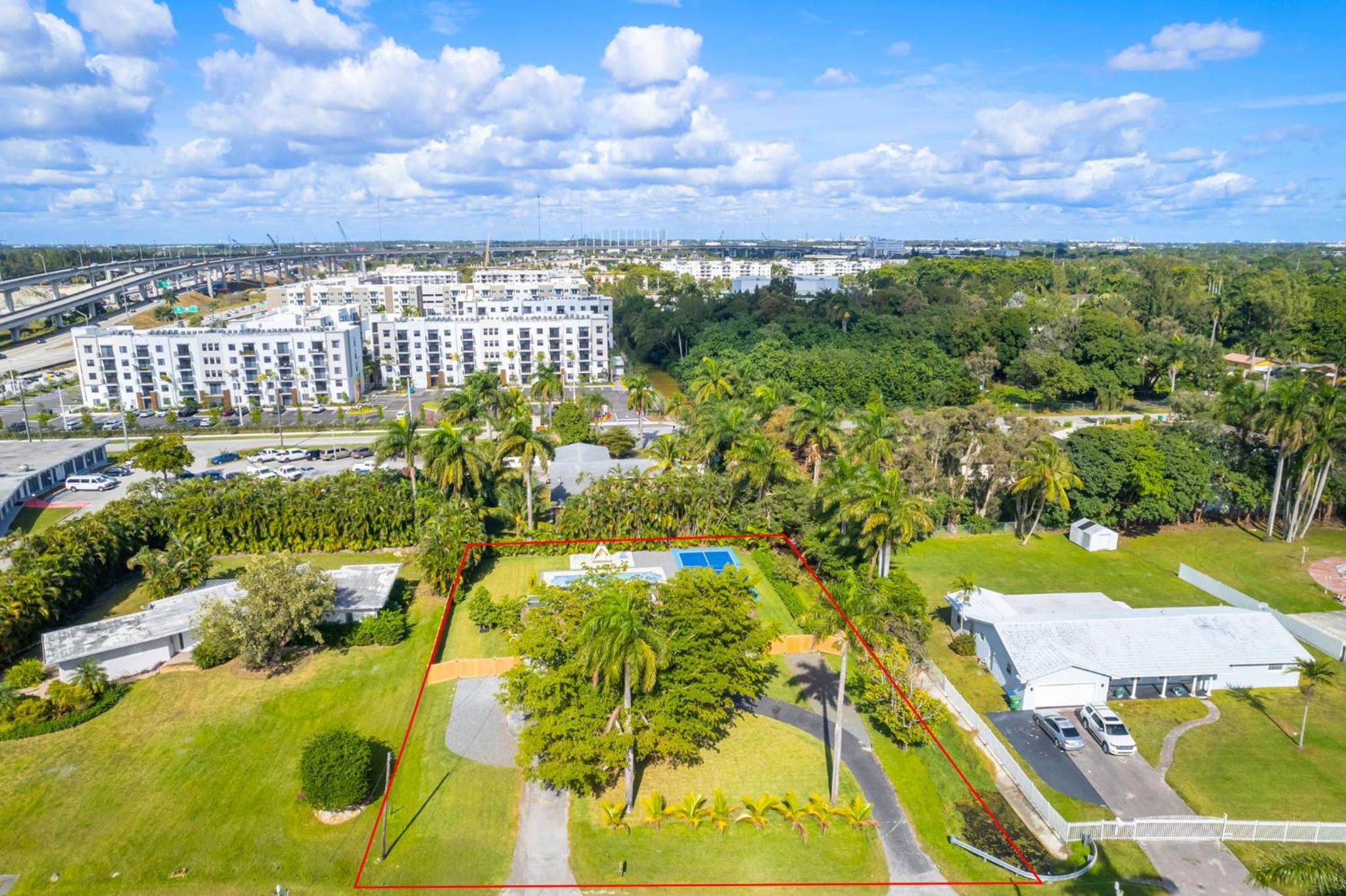 4BR Biscayne River Home with Pool & Pickleball Fun