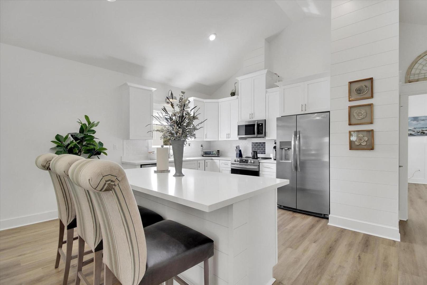 Stylish Family Stay 3BR3BA Balcony BBQ