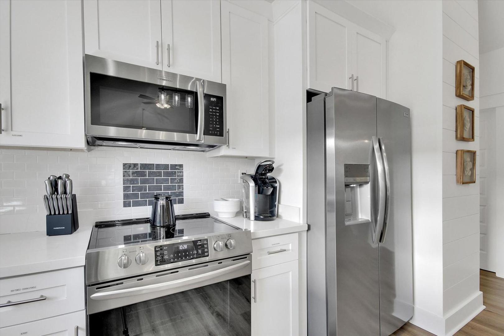 Stylish Family Stay 3BR3BA Balcony BBQ