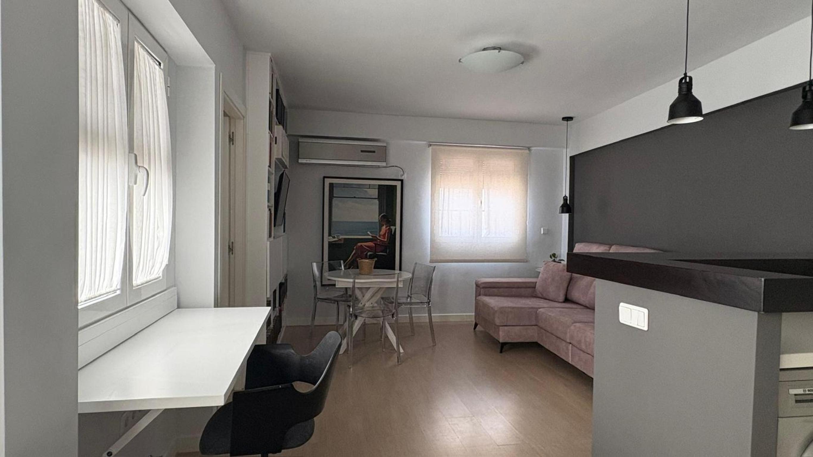 Apartamento San Basilio Bookish Place