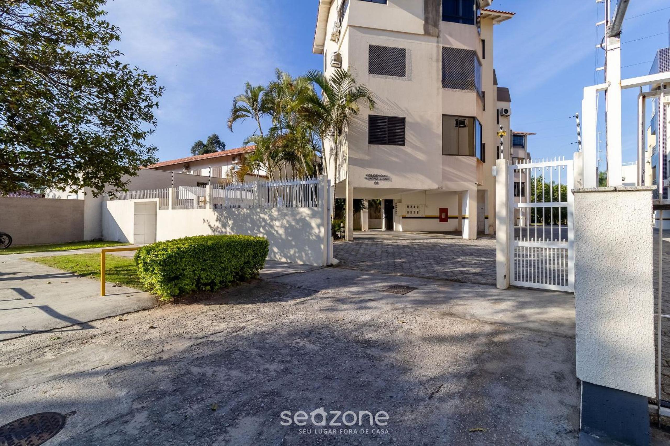 Apart w/ Barbecue 650m from the Beach QTIB0301