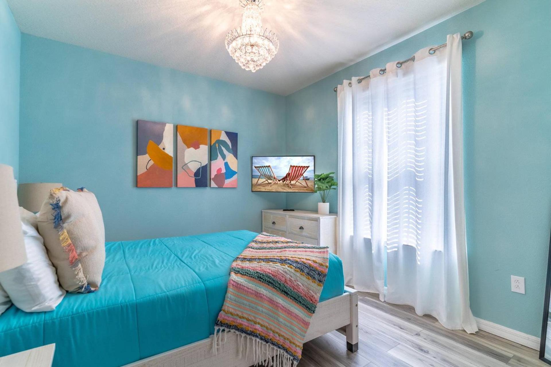 886 Windsor Island