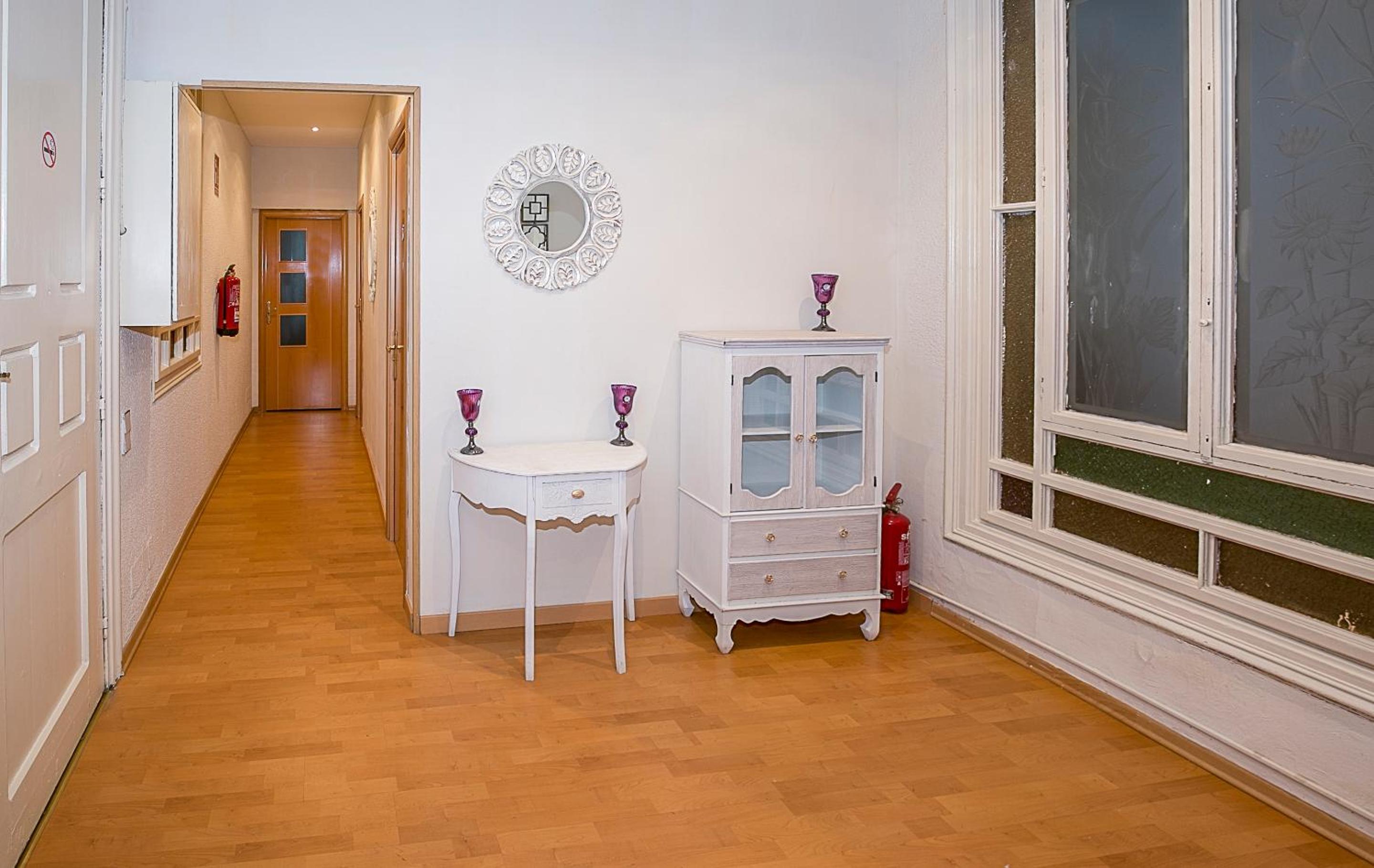 Hostal Balmes Centro