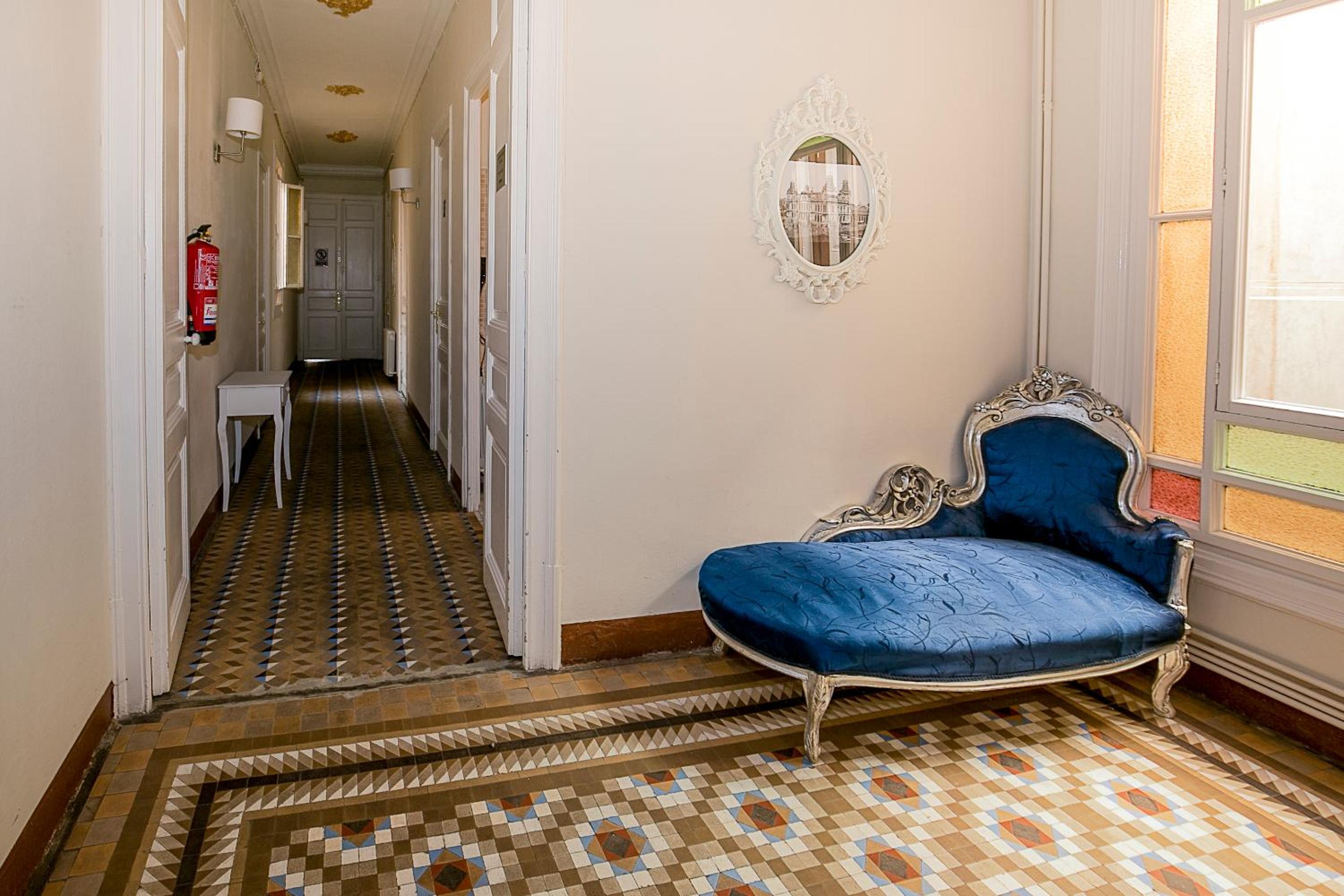 Hostal Balmes Centro