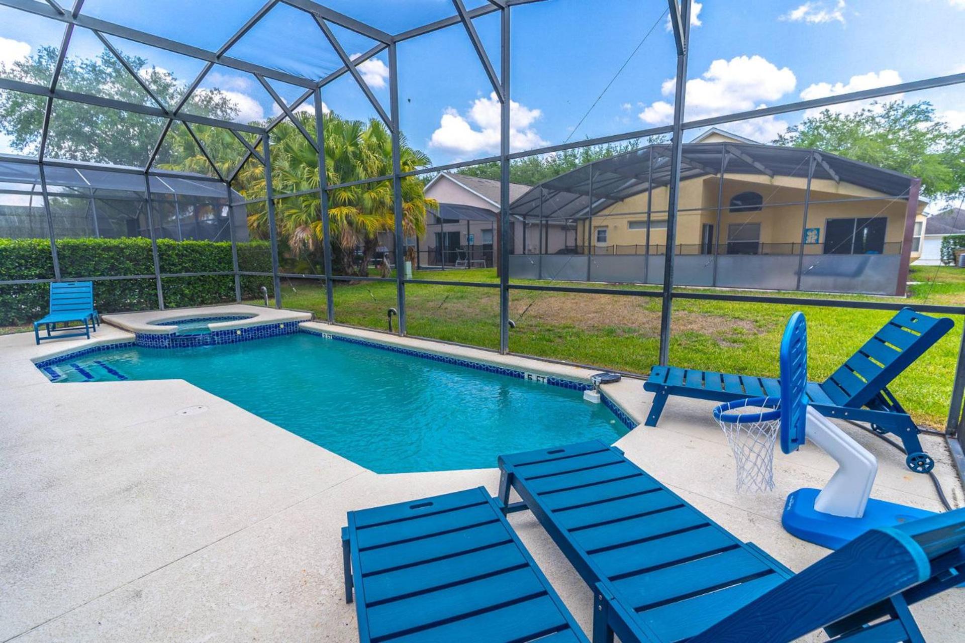 8512 Emerald Island