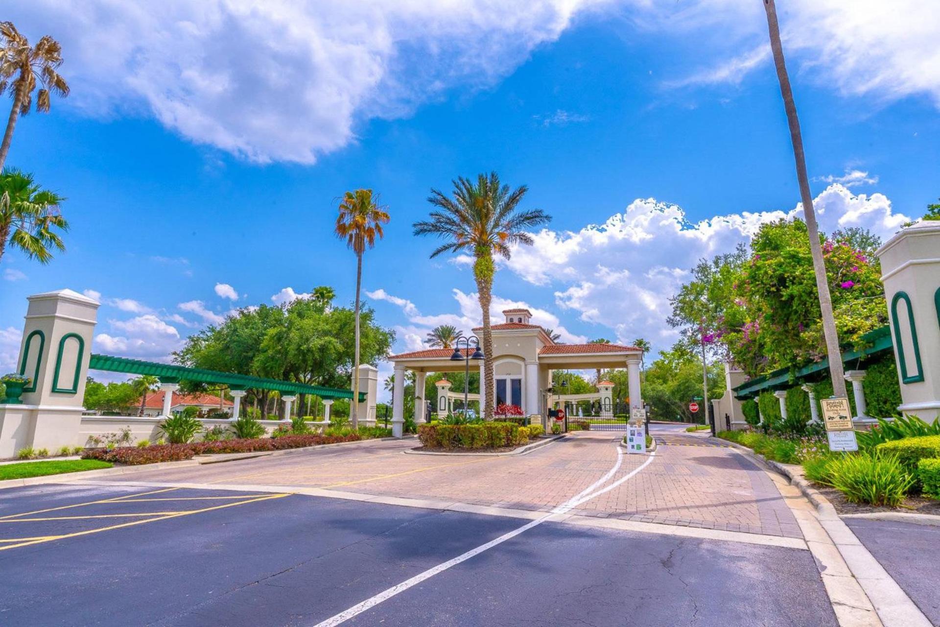 8512 Emerald Island