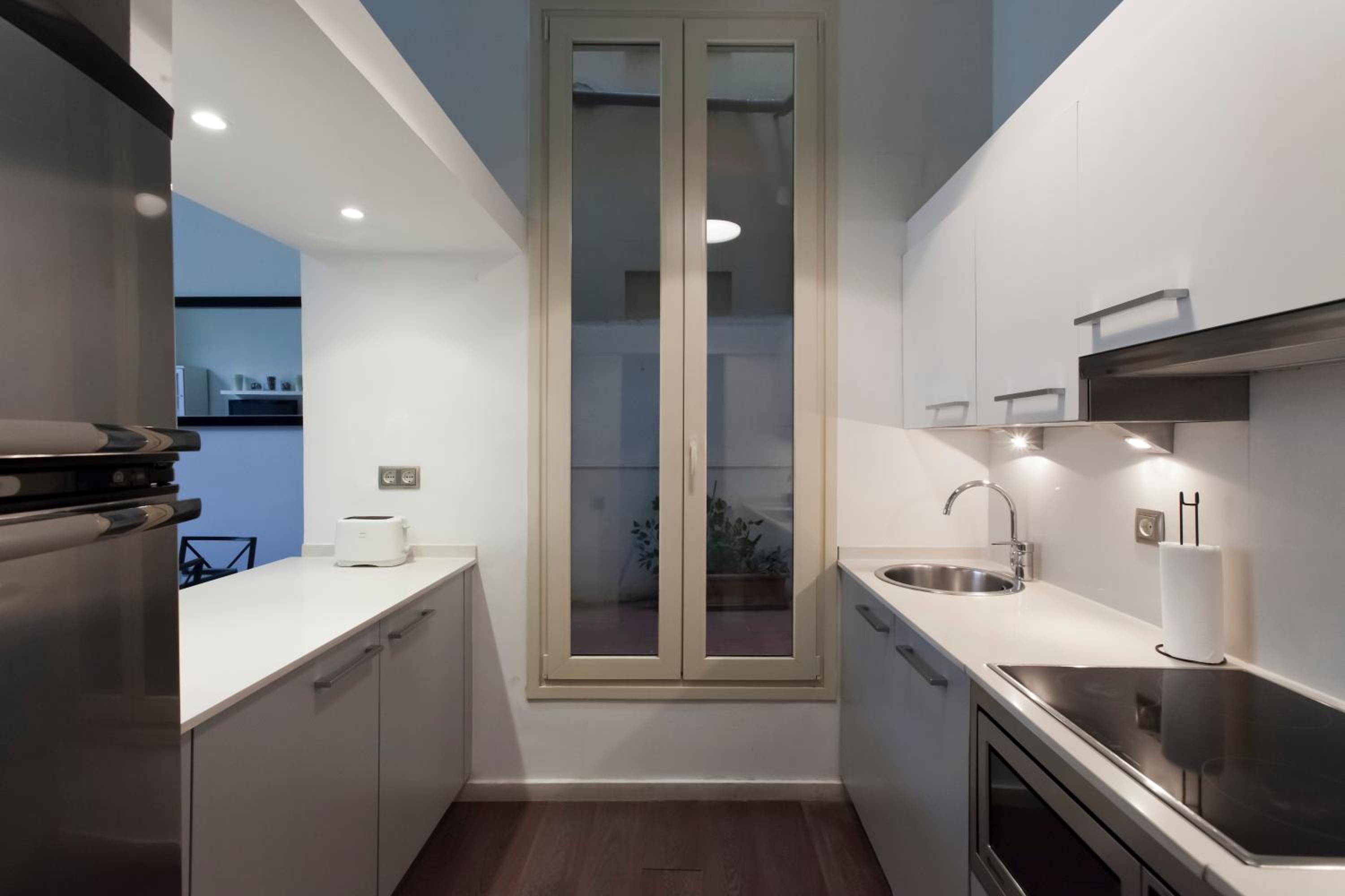 Rent Top Apartments near Plaza de Catalunya