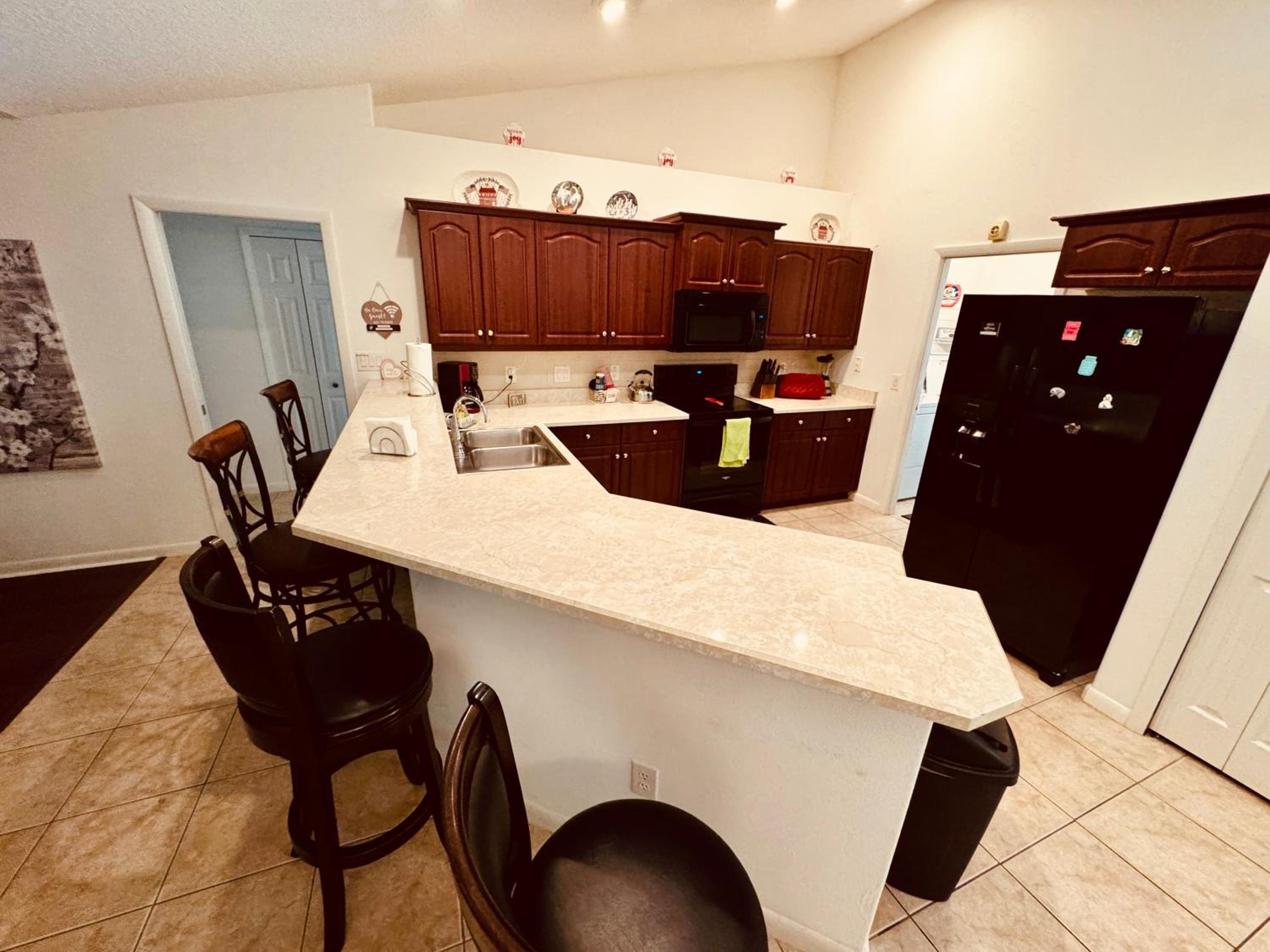 Cozy Private Home Close to the I95 Exit 284