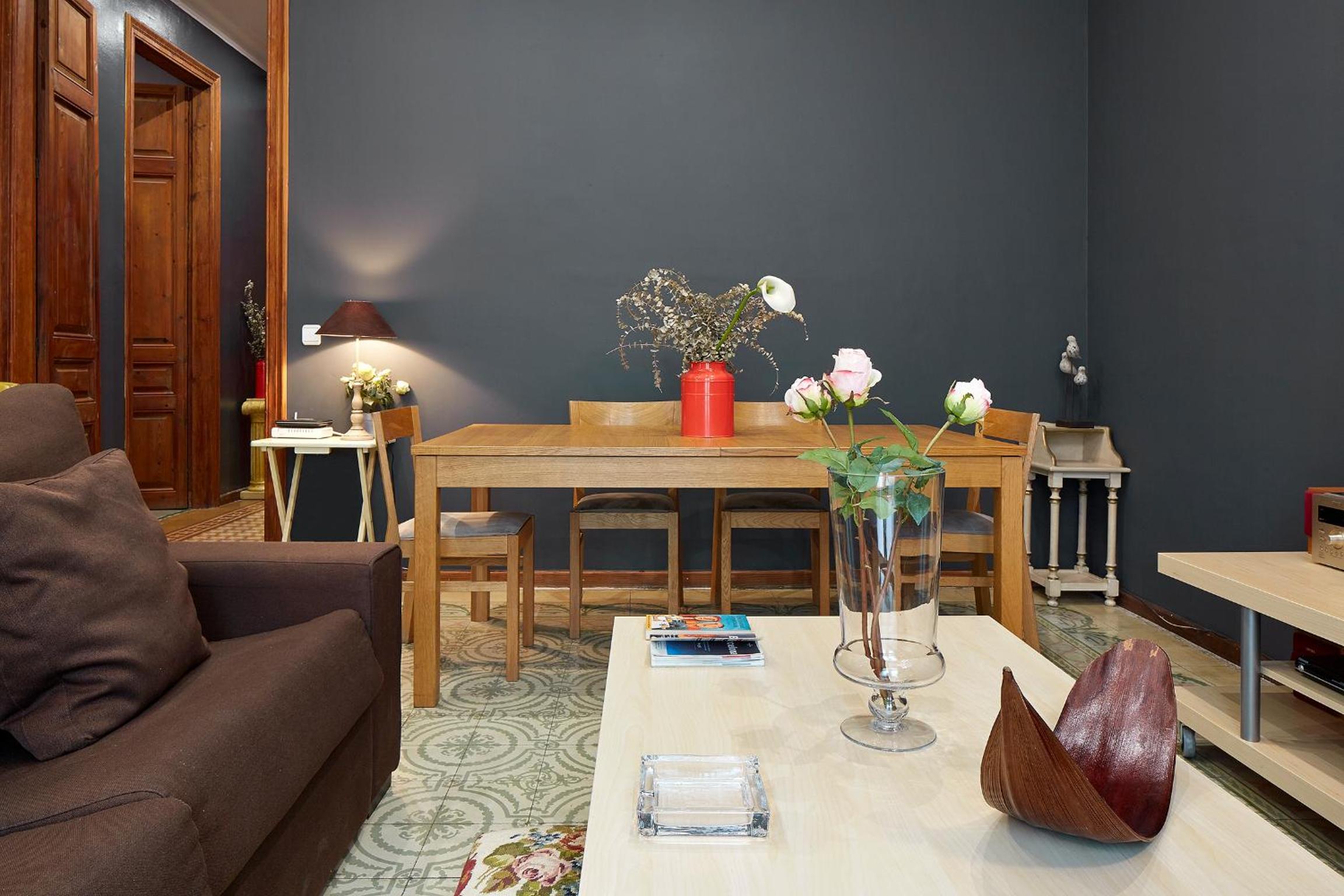 Fewdays Barcelona Apartments