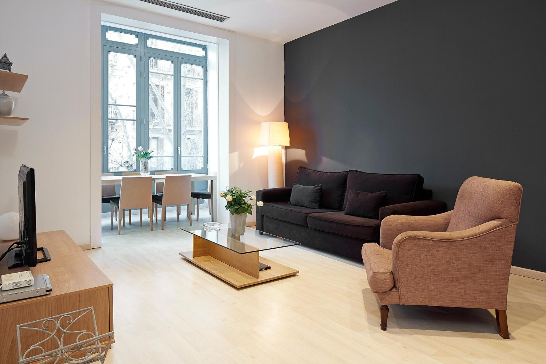 Fewdays Barcelona Apartments