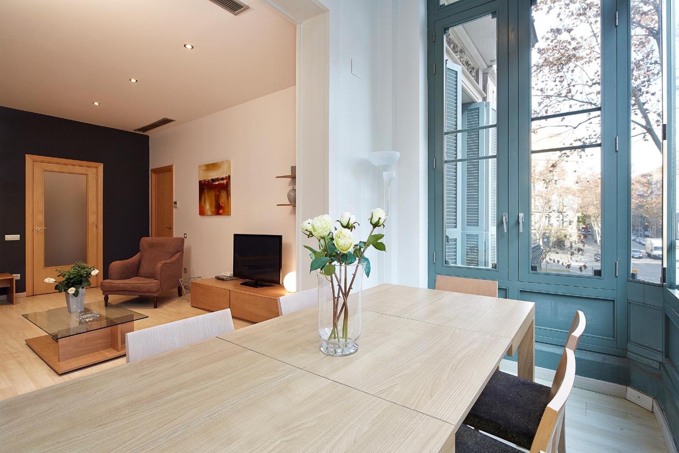 Fewdays Barcelona Apartments