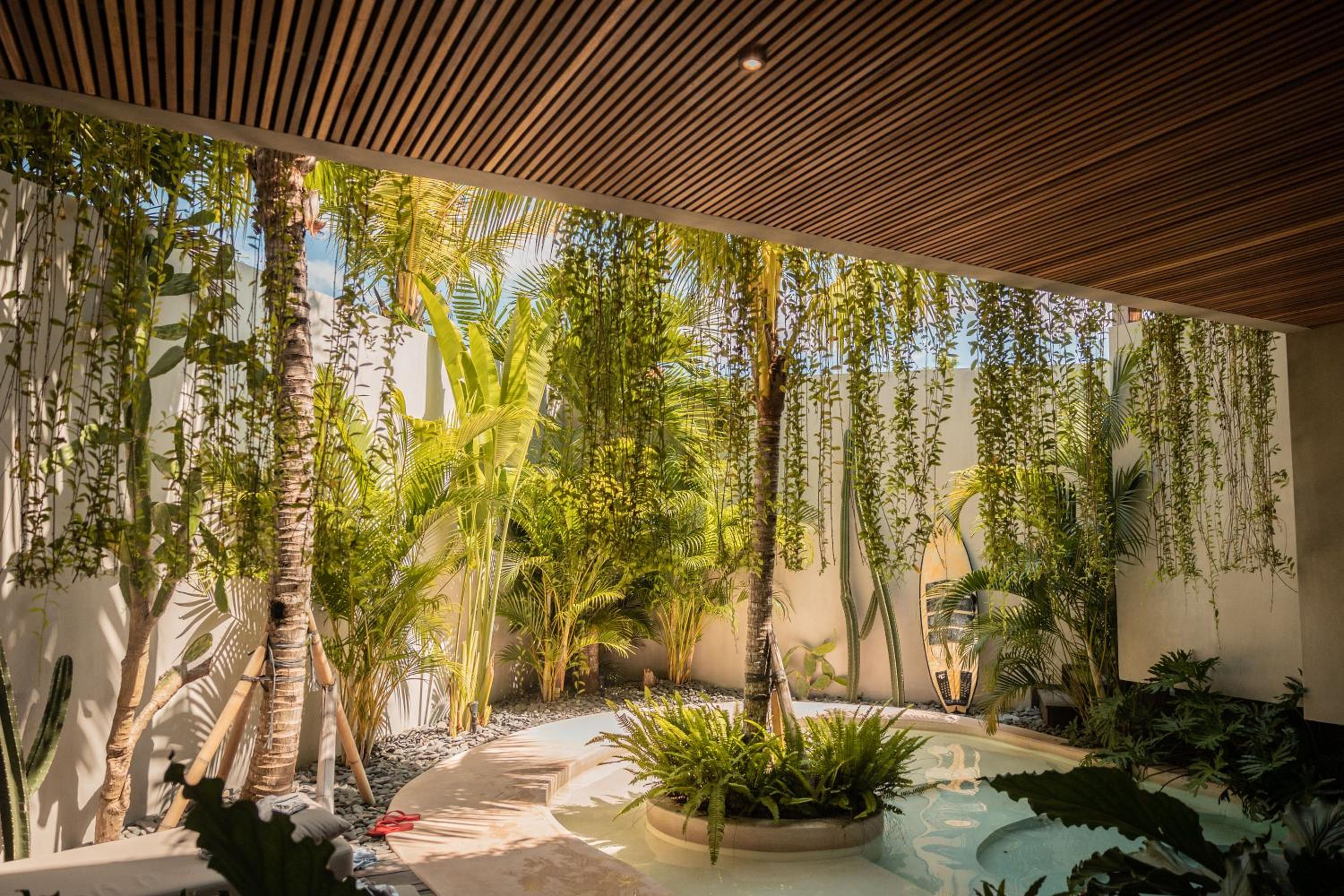 Villa FEH Bali by House of Winds - Neo Tropical Eden near Canggu