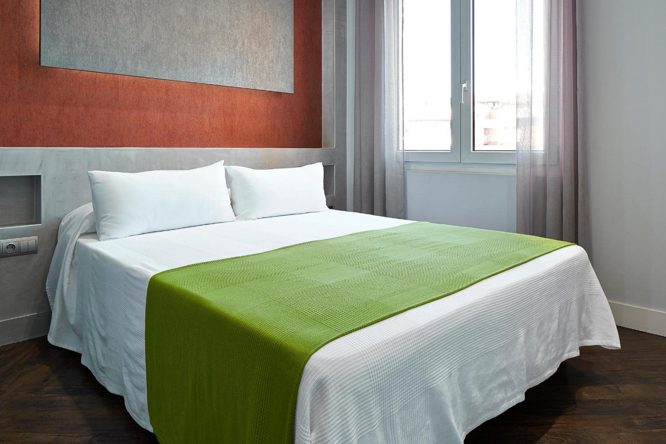 Gaudint Barcelona Suites