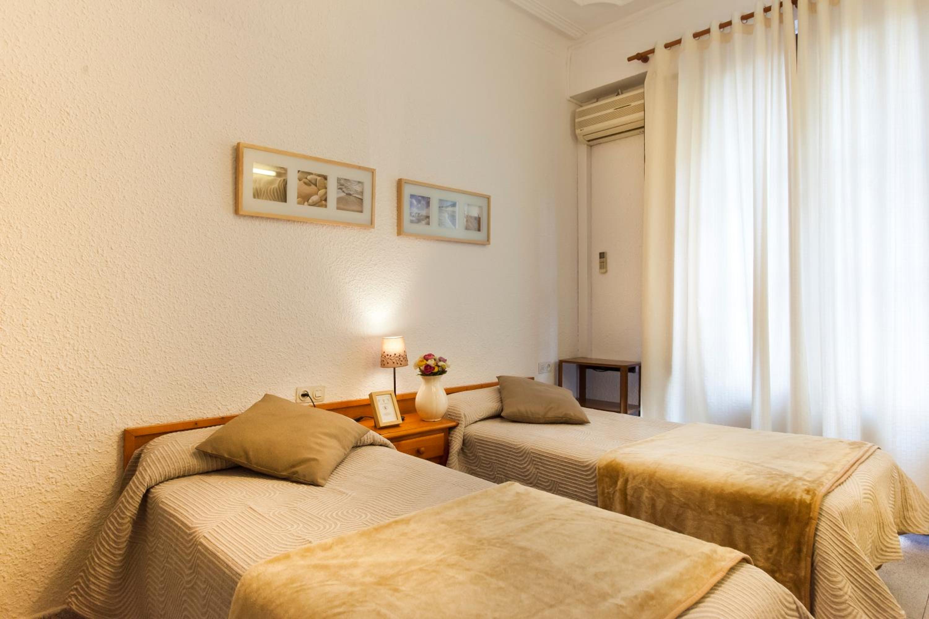 Hostal Dragonflybcn