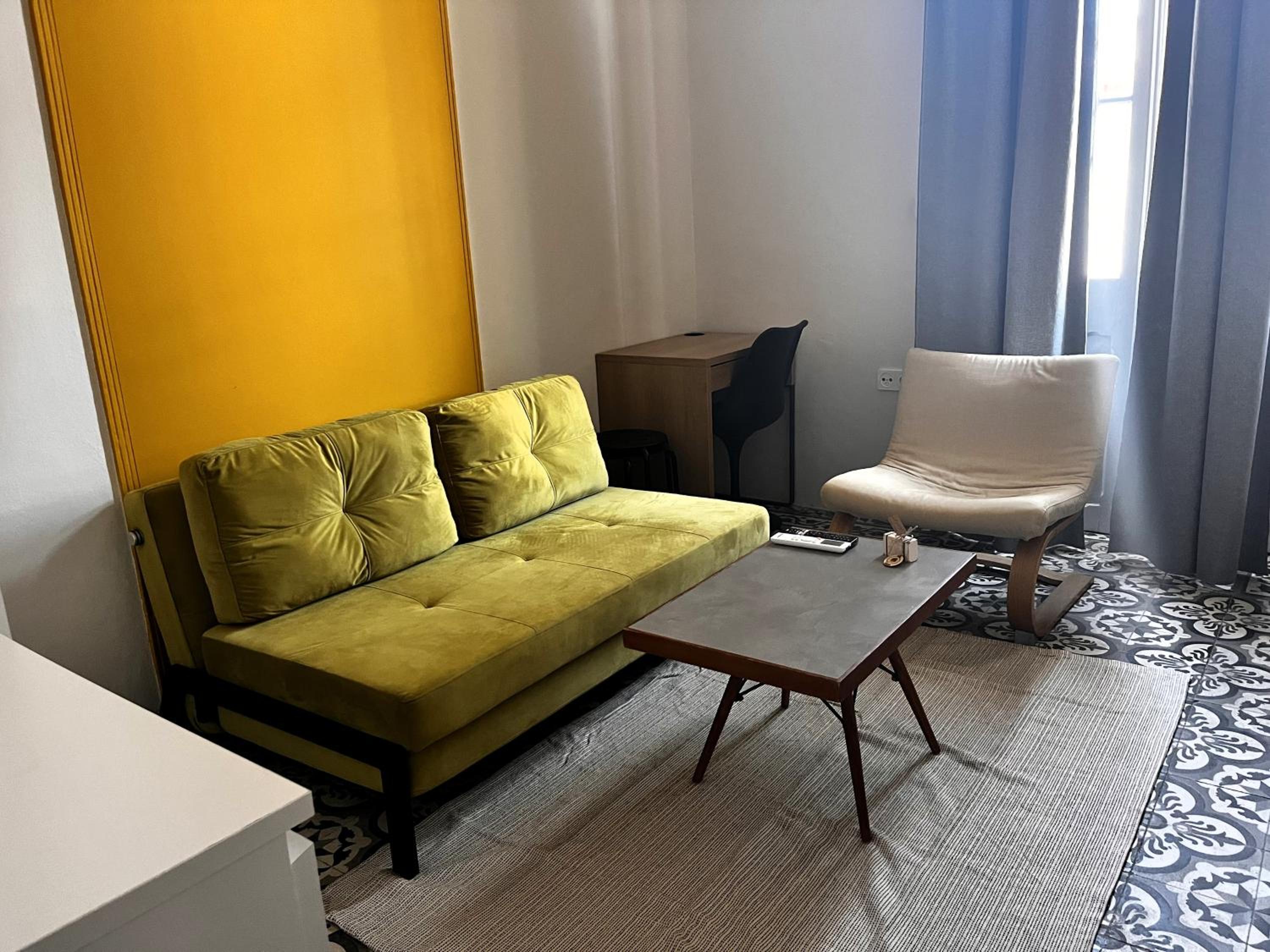 Apartment Studio 5