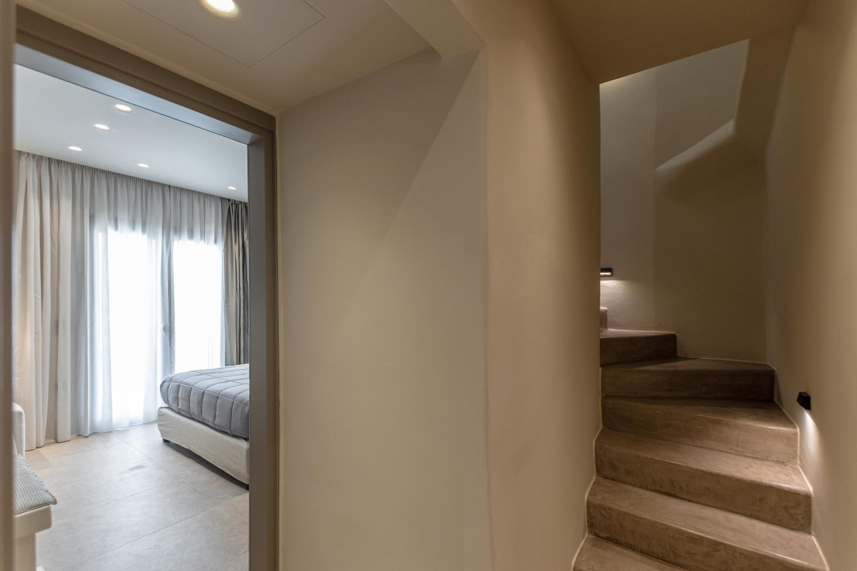 Lithia Exclusive Villas