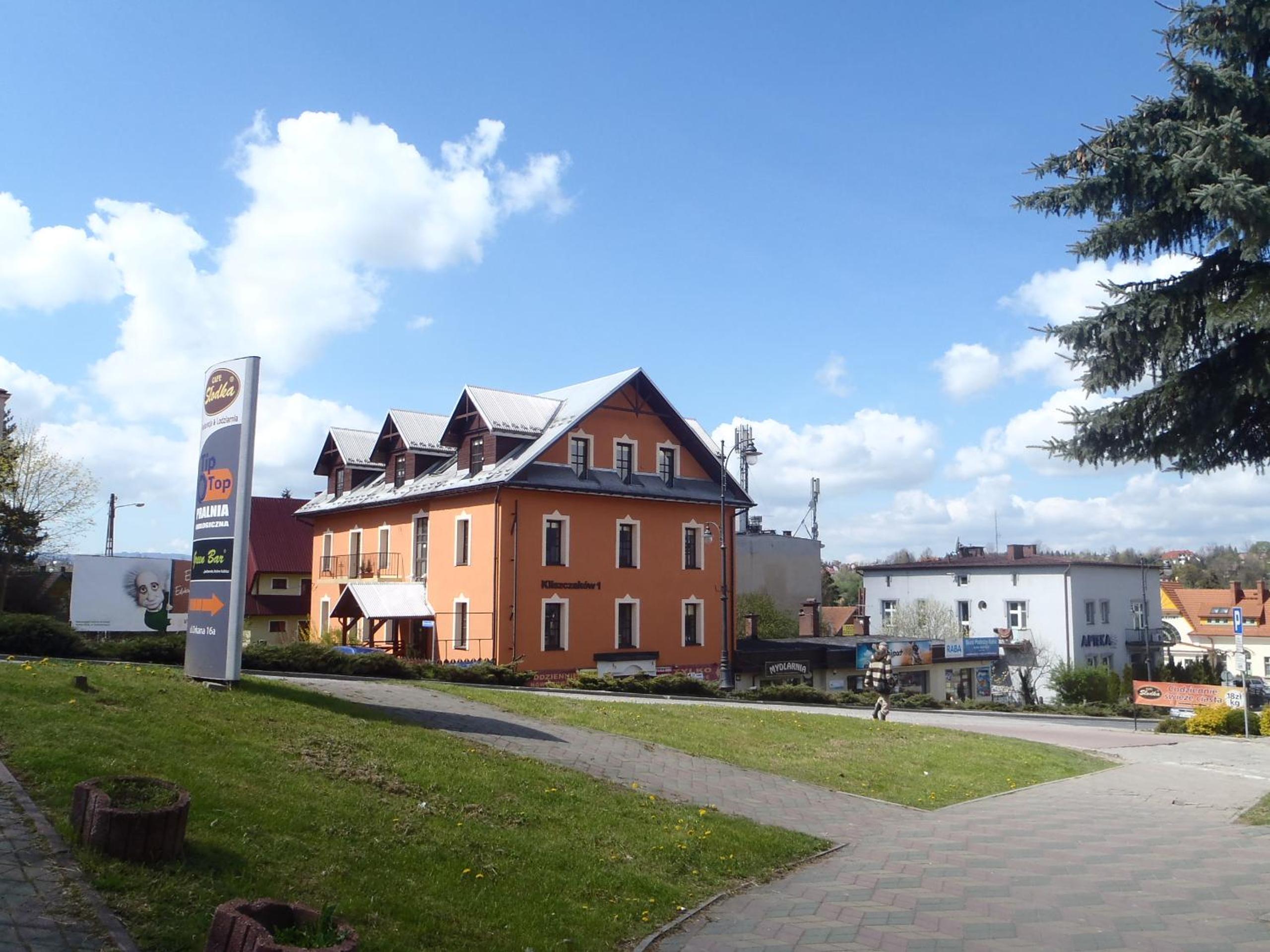 Photo 43