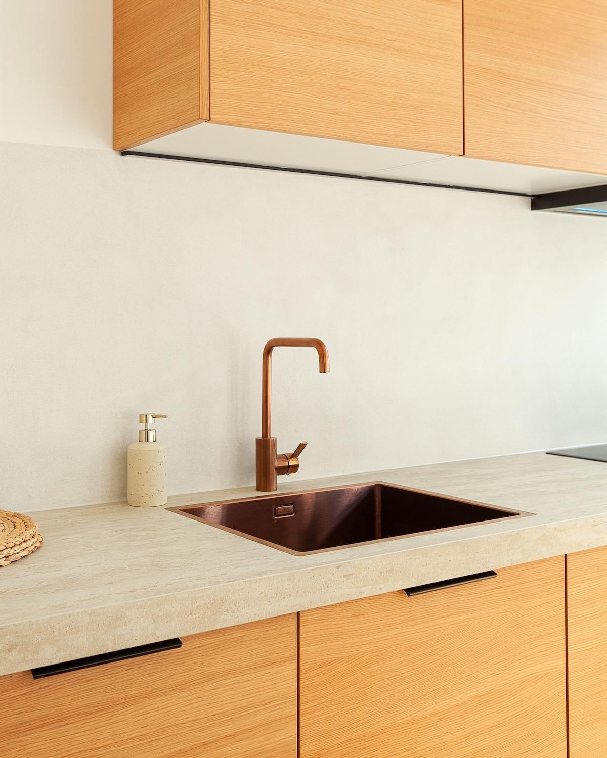 1 BR Stylish flat with balcony